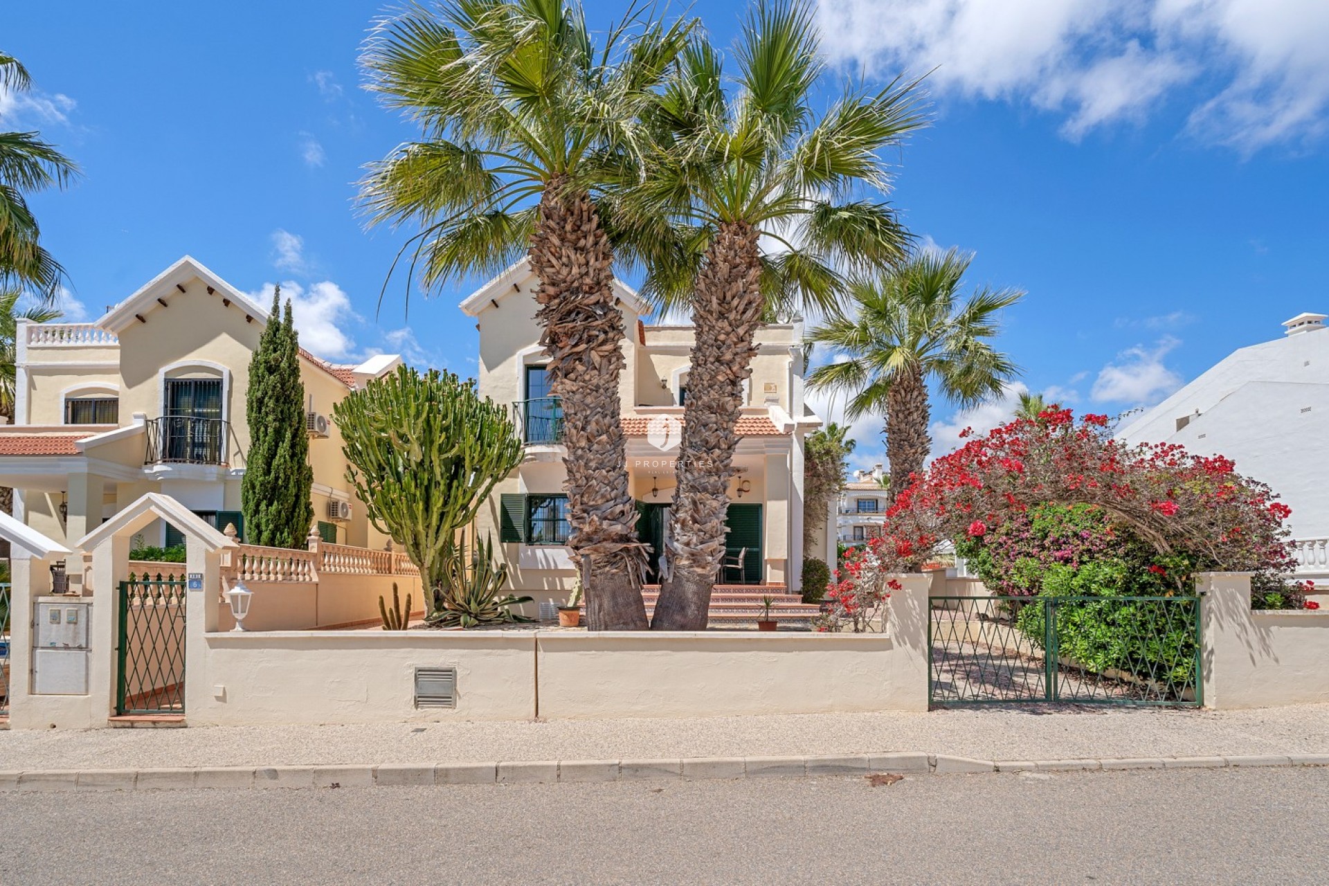 Tweedehands - Villa -
Orihuela Costa - Costa Blanca