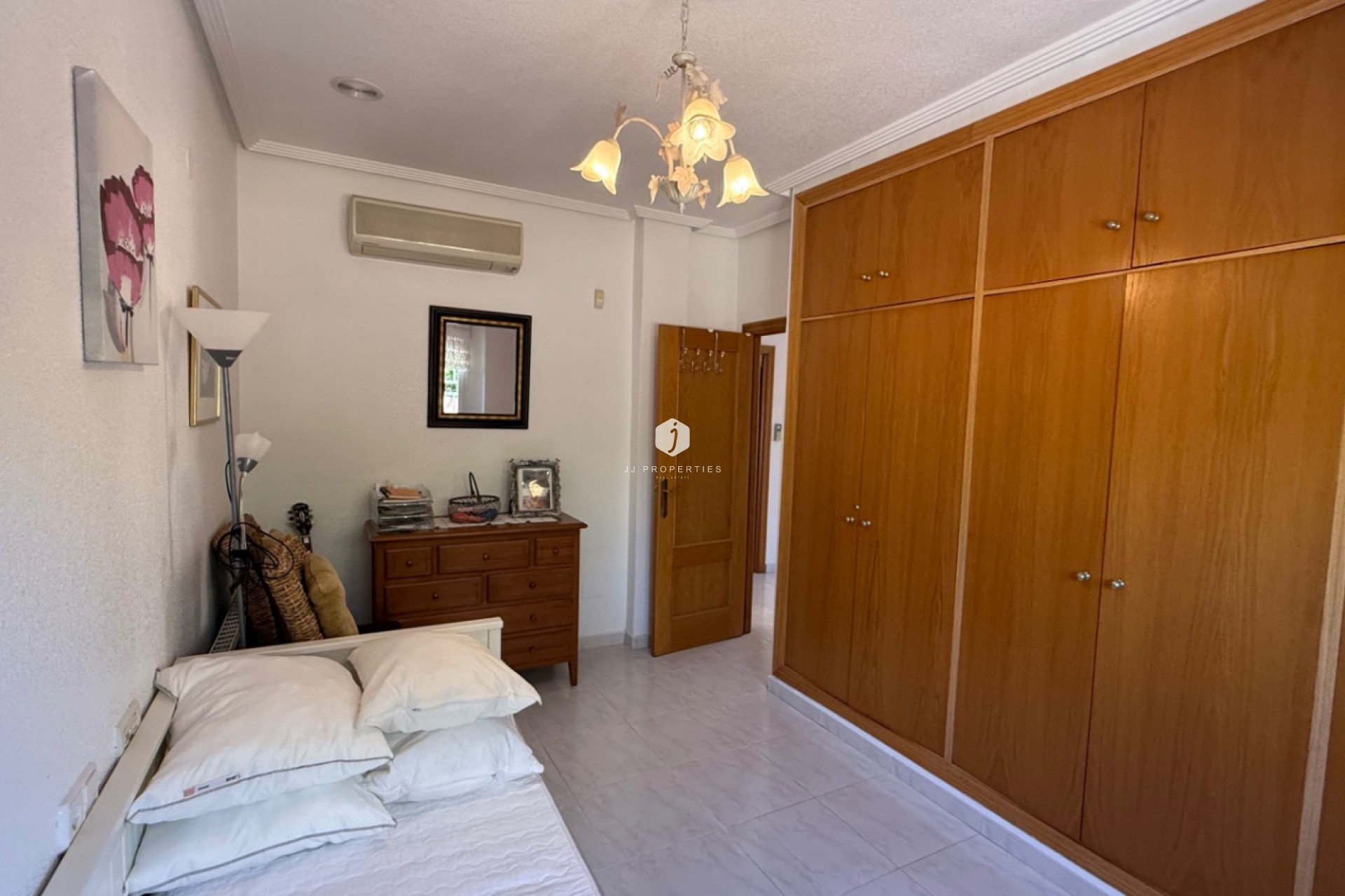 Tweedehands - Villa -
Orihuela Costa - Costa Blanca