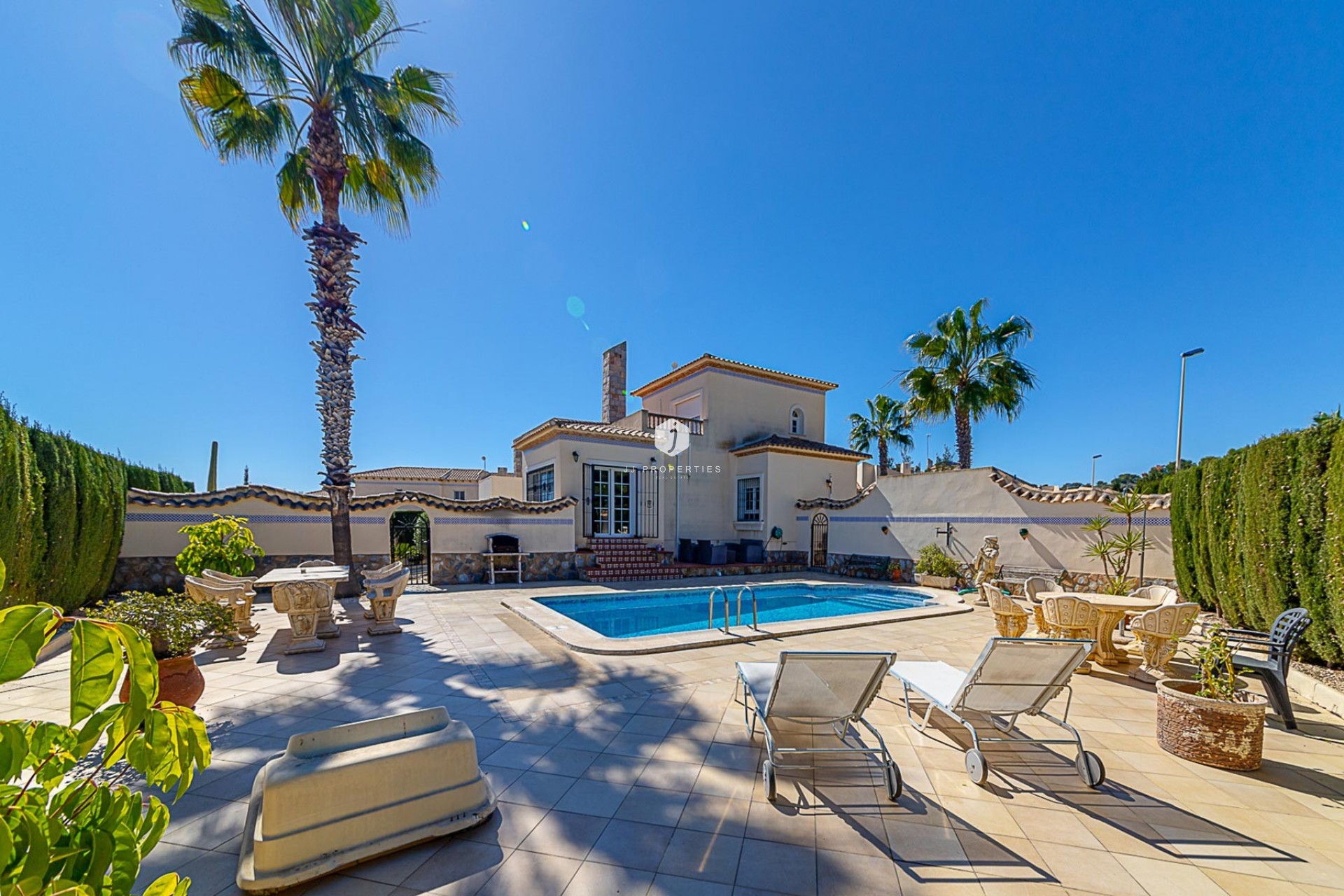 Tweedehands - Villa -
Orihuela Costa - Costa Blanca