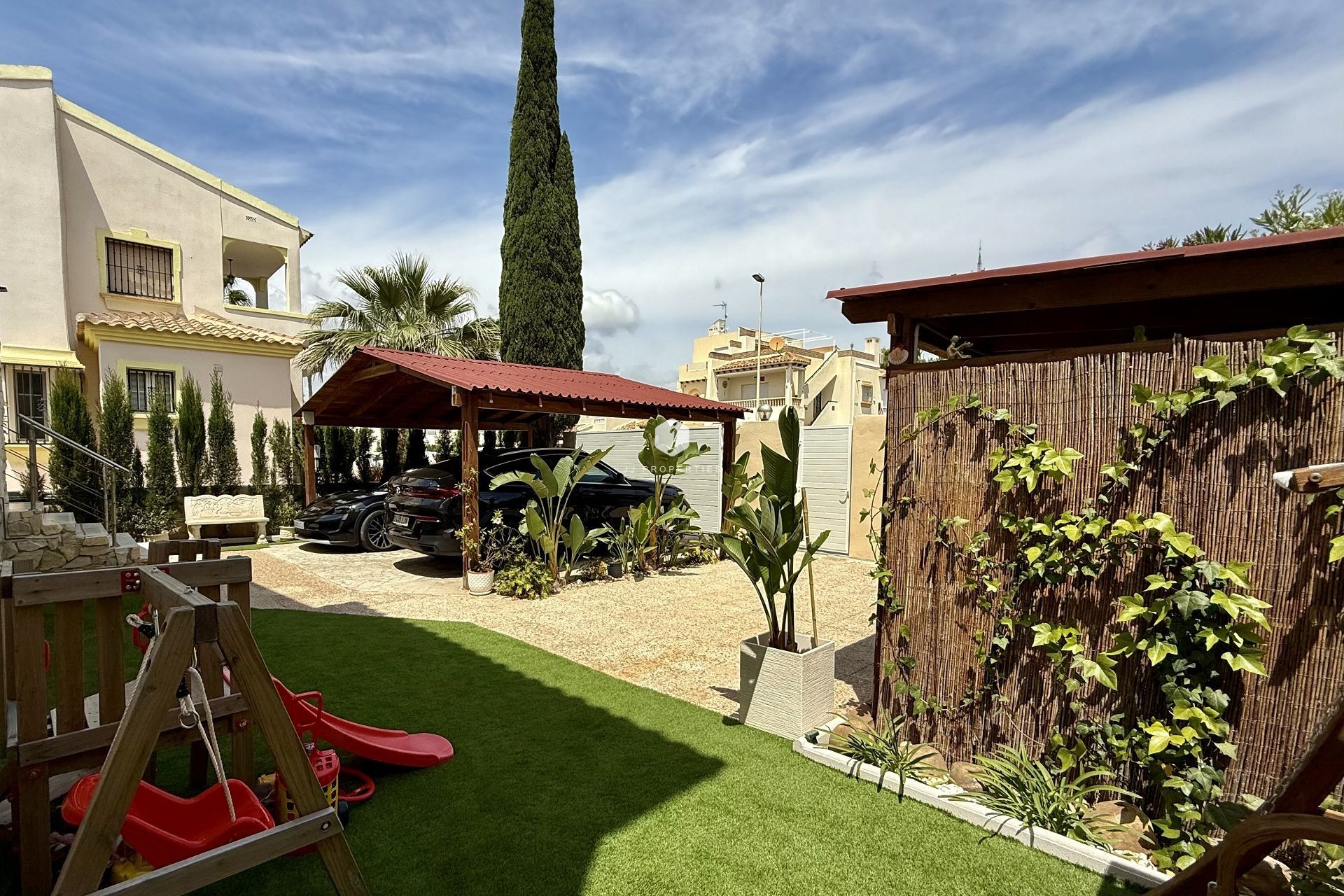 Tweedehands - Villa -
Orihuela Costa - Costa Blanca