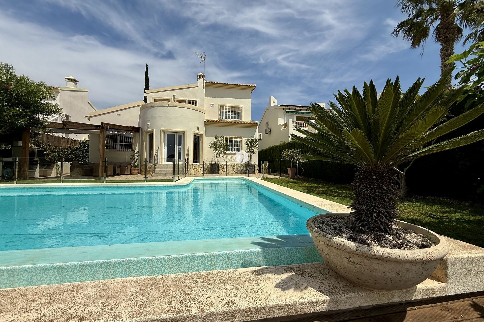 Tweedehands - Villa -
Orihuela Costa - Costa Blanca