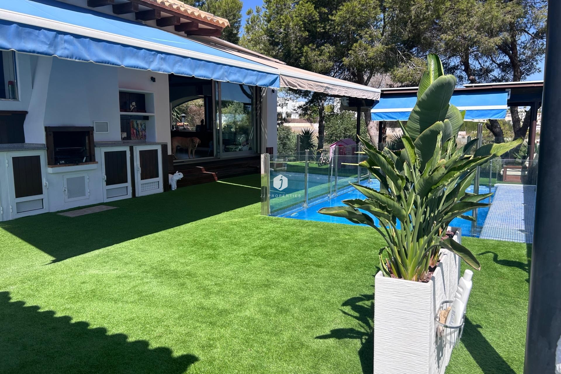 Tweedehands - Villa -
Orihuela Costa - Costa Blanca