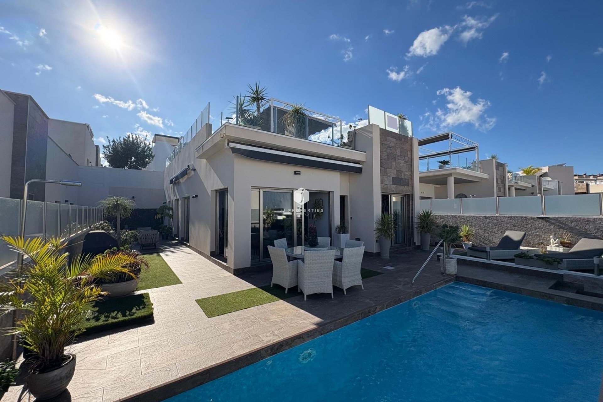 Tweedehands - Villa -
Orihuela Costa - Costa Blanca