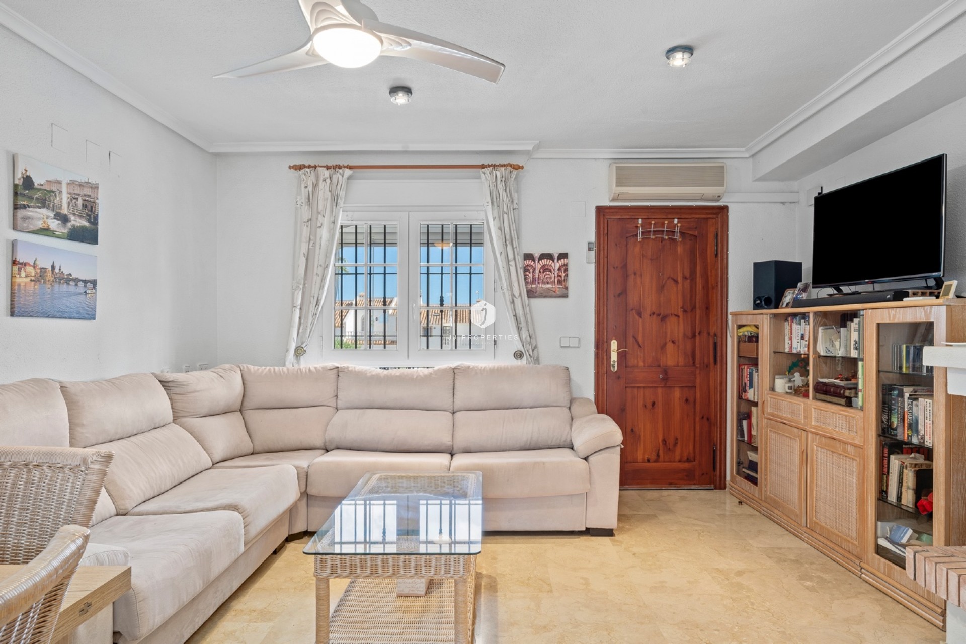 Tweedehands - Villa -
Orihuela Costa - Costa Blanca