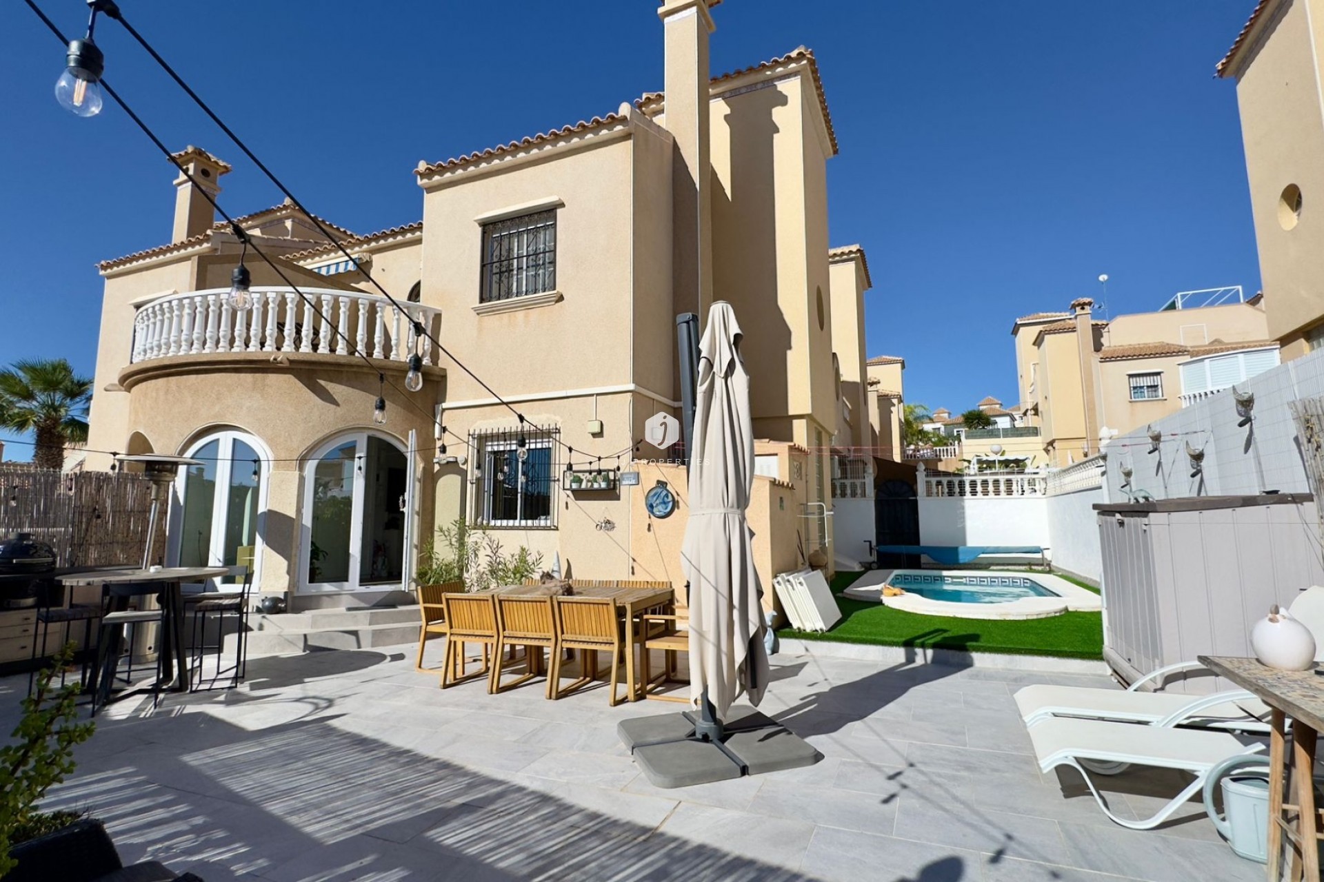Tweedehands - Villa -
Orihuela Costa - Costa Blanca