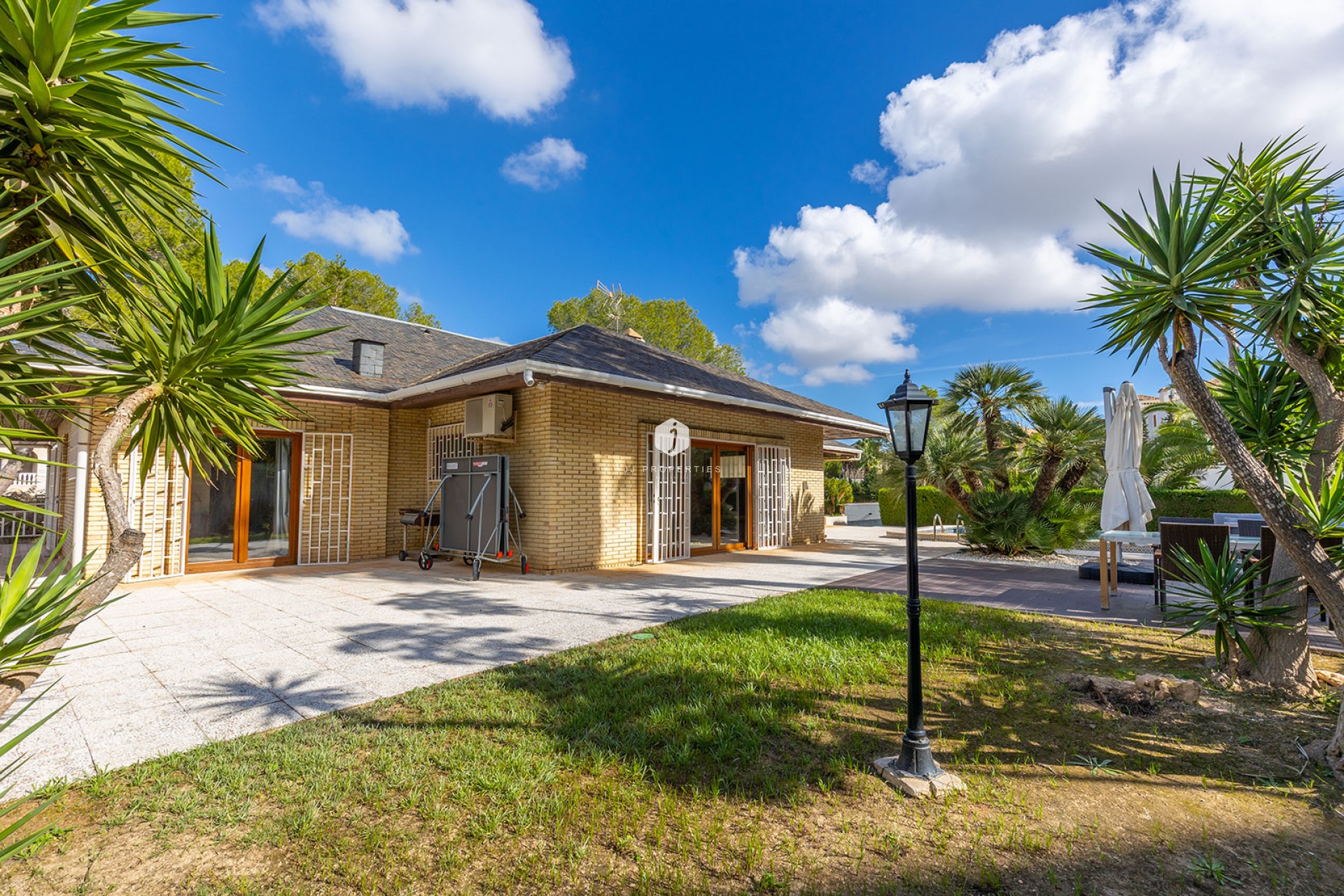 Tweedehands - Villa -
Orihuela Costa - Costa Blanca