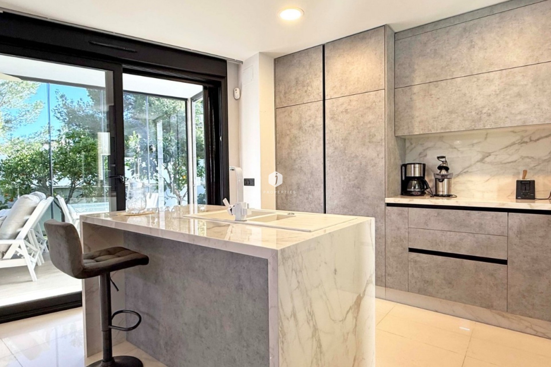 Tweedehands - Villa -
Orihuela Costa - Costa Blanca