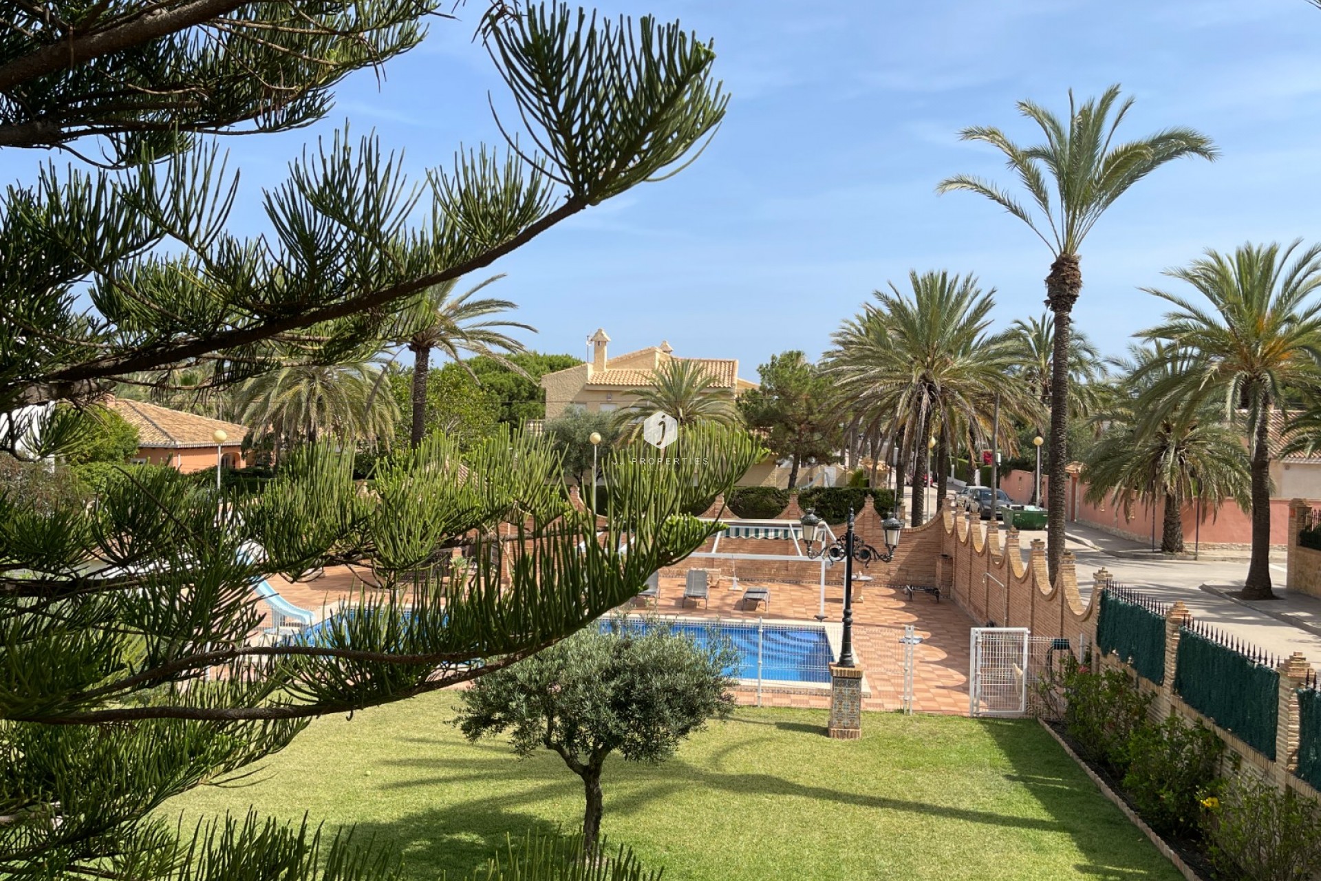 Tweedehands - Villa -
Orihuela Costa - Costa Blanca