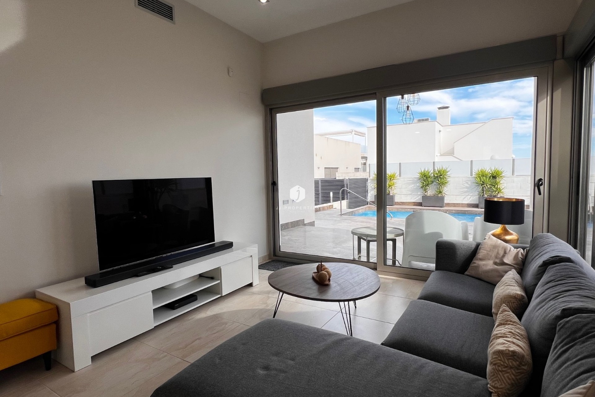 Tweedehands - Villa -
Orihuela Costa - Costa Blanca