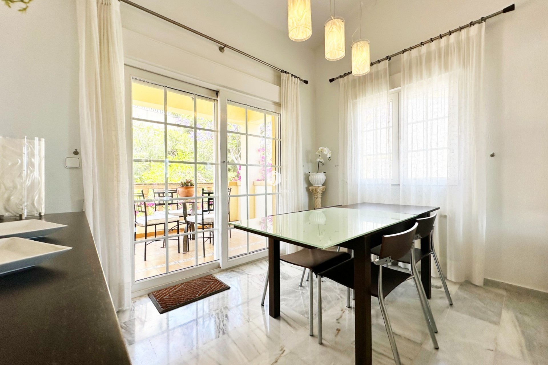 Tweedehands - Villa -
Orihuela Costa - Costa Blanca