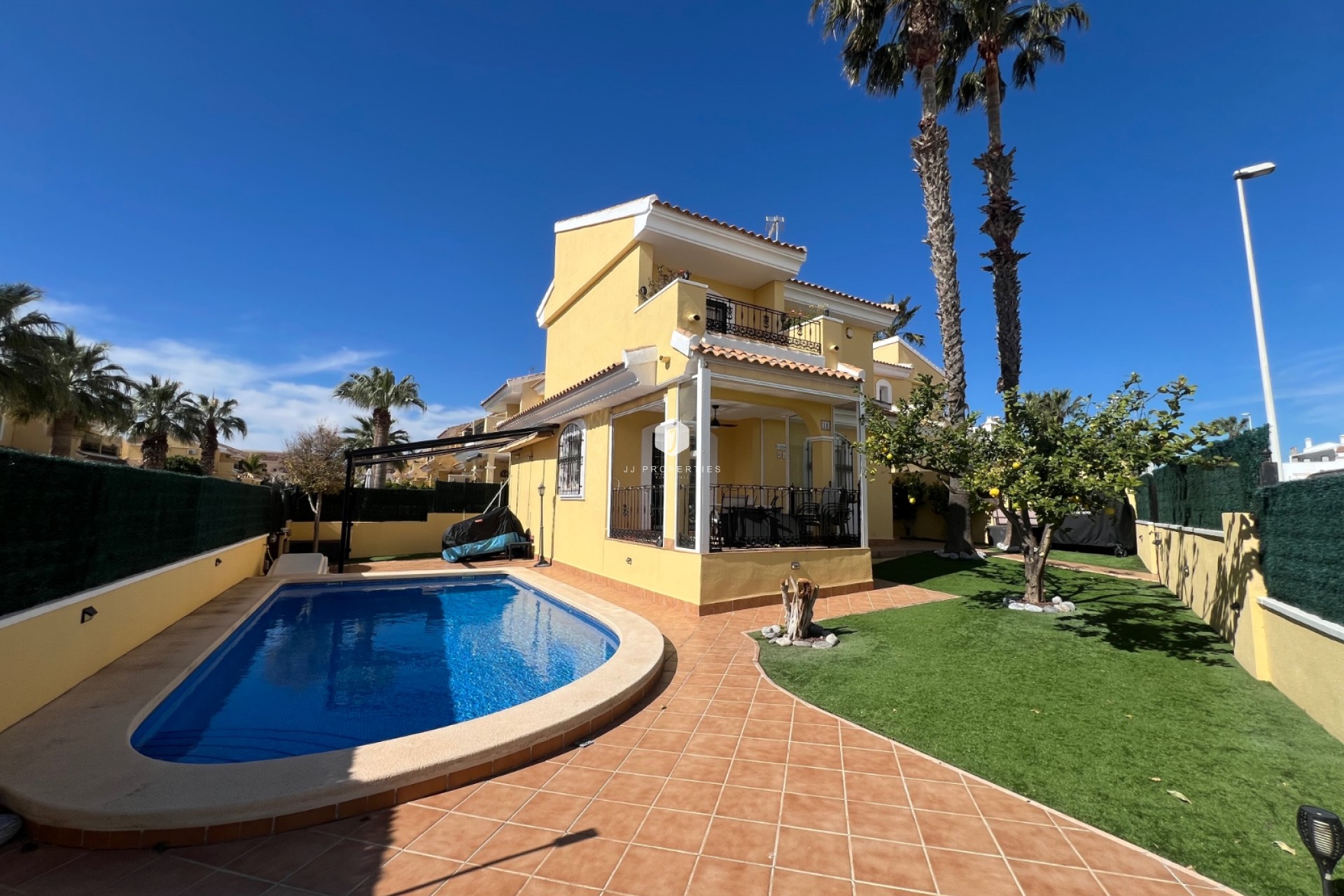 Tweedehands - Villa -
Orihuela Costa - Costa Blanca