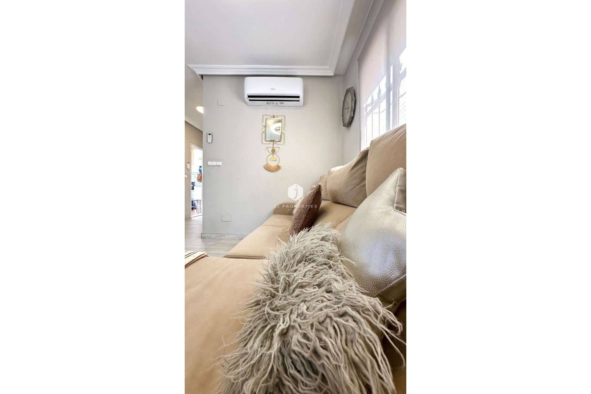 Tweedehands - Villa -
Orihuela Costa - La Regia