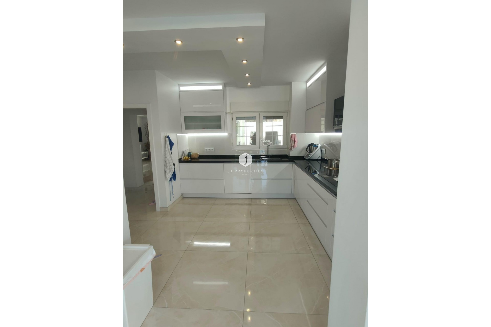 Tweedehands - Villa -
Orihuela Costa - La Zenia