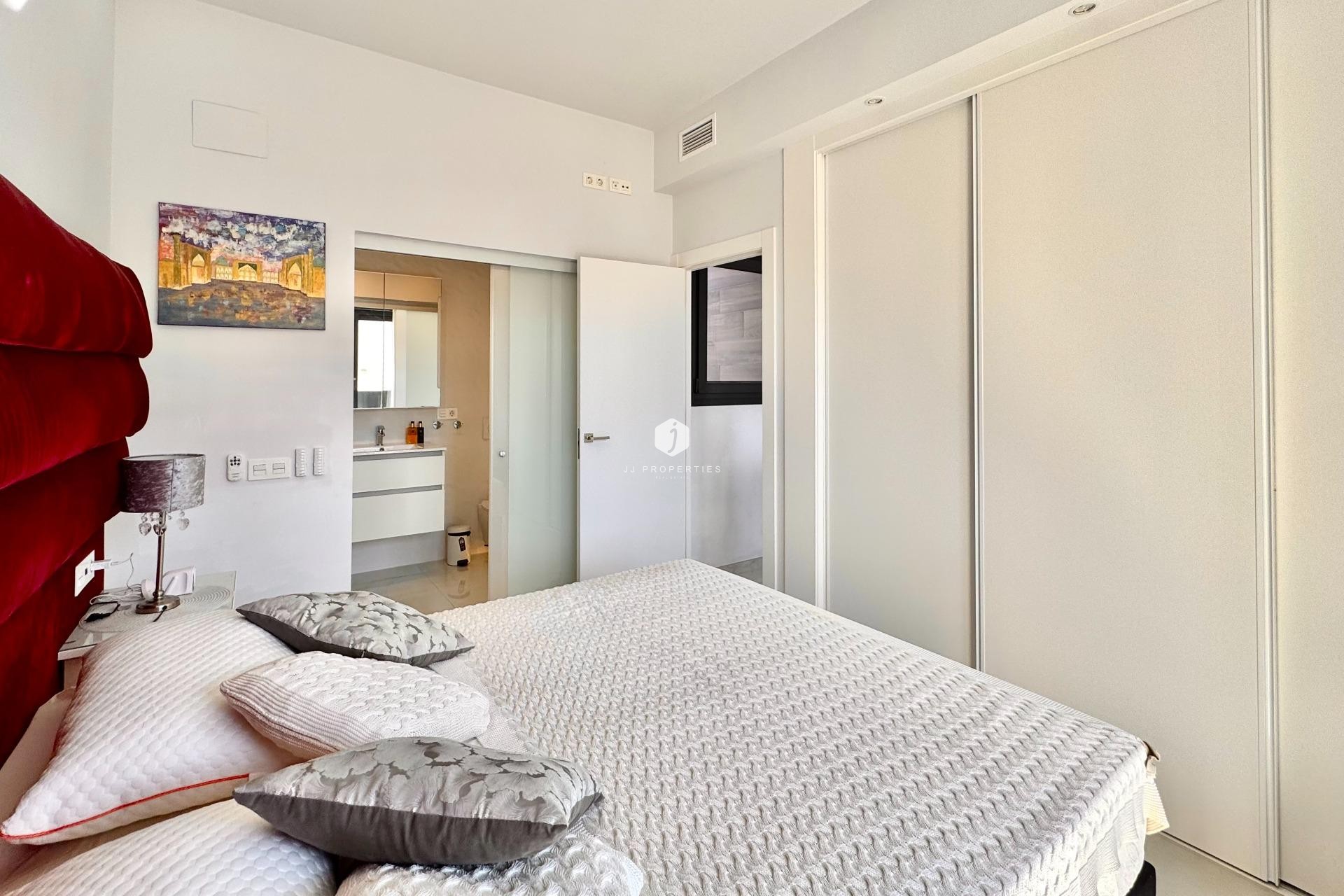 Tweedehands - Villa -
Orihuela Costa - Lomas de Cabo Roig