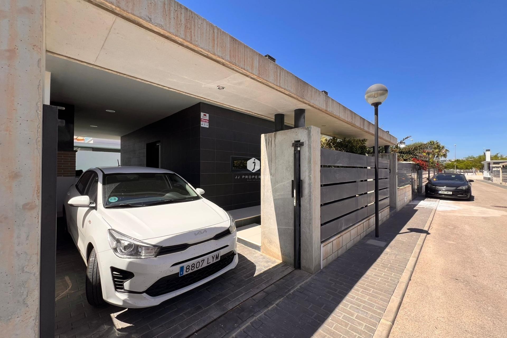 Tweedehands - Villa -
Orihuela Costa - Lomas de Cabo Roig