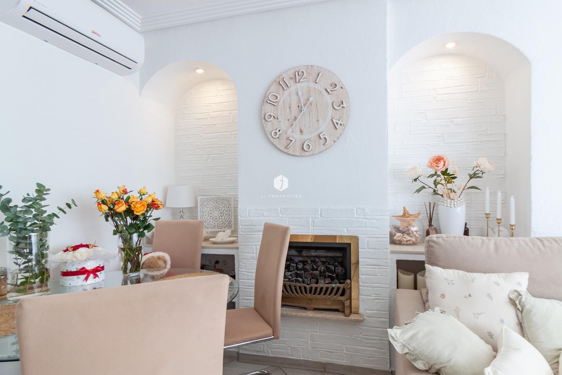 Tweedehands - Villa -
Orihuela Costa - Los Almendros-la Florida