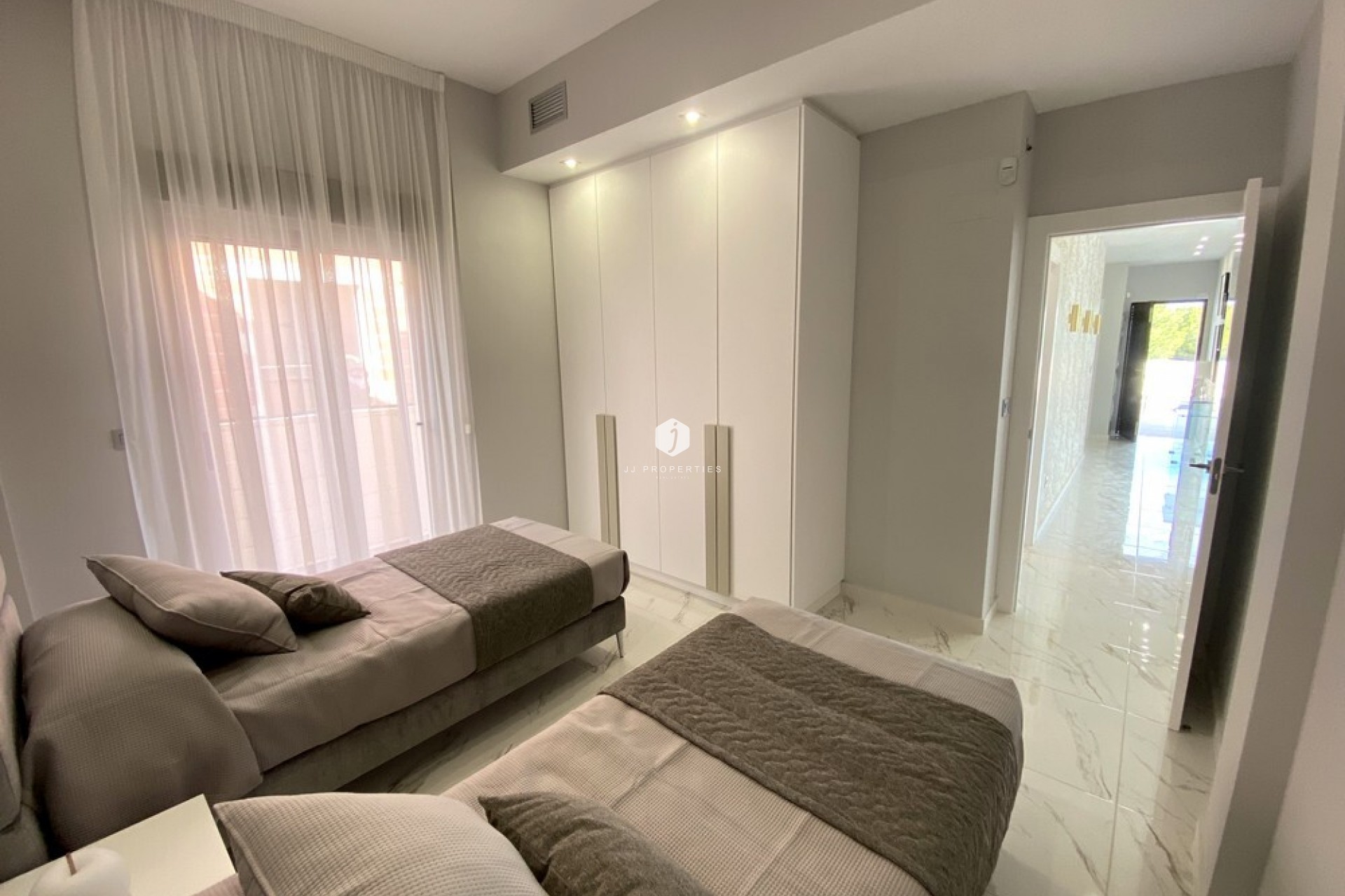 Tweedehands - Villa -
Orihuela Costa - PAU 26