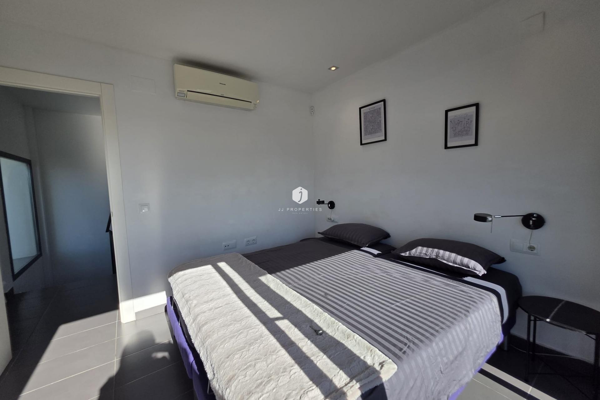 Tweedehands - Villa -
Orihuela Costa - Villamartín