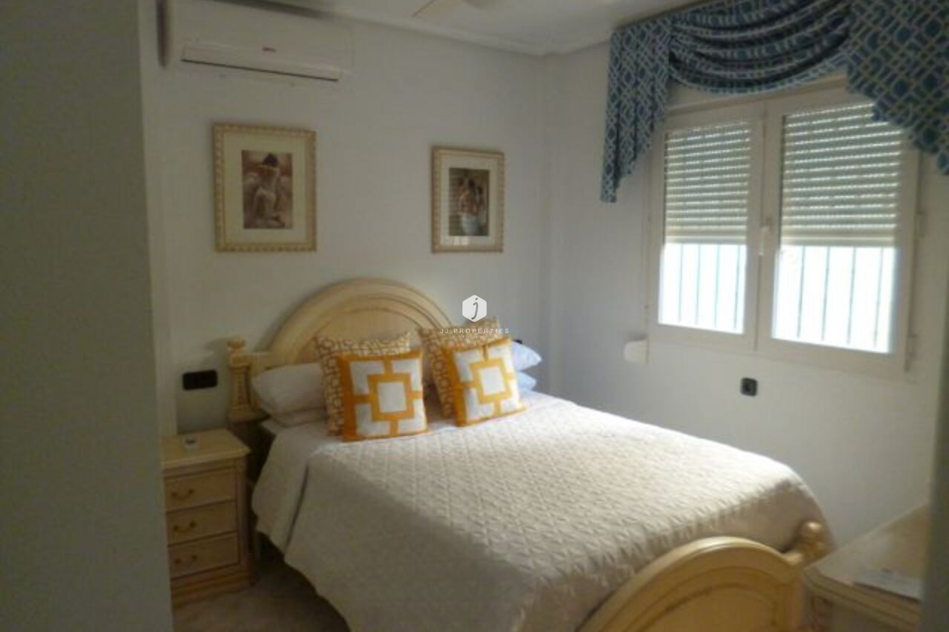 Tweedehands - Villa -
Playa Flamenca - Costa Blanca