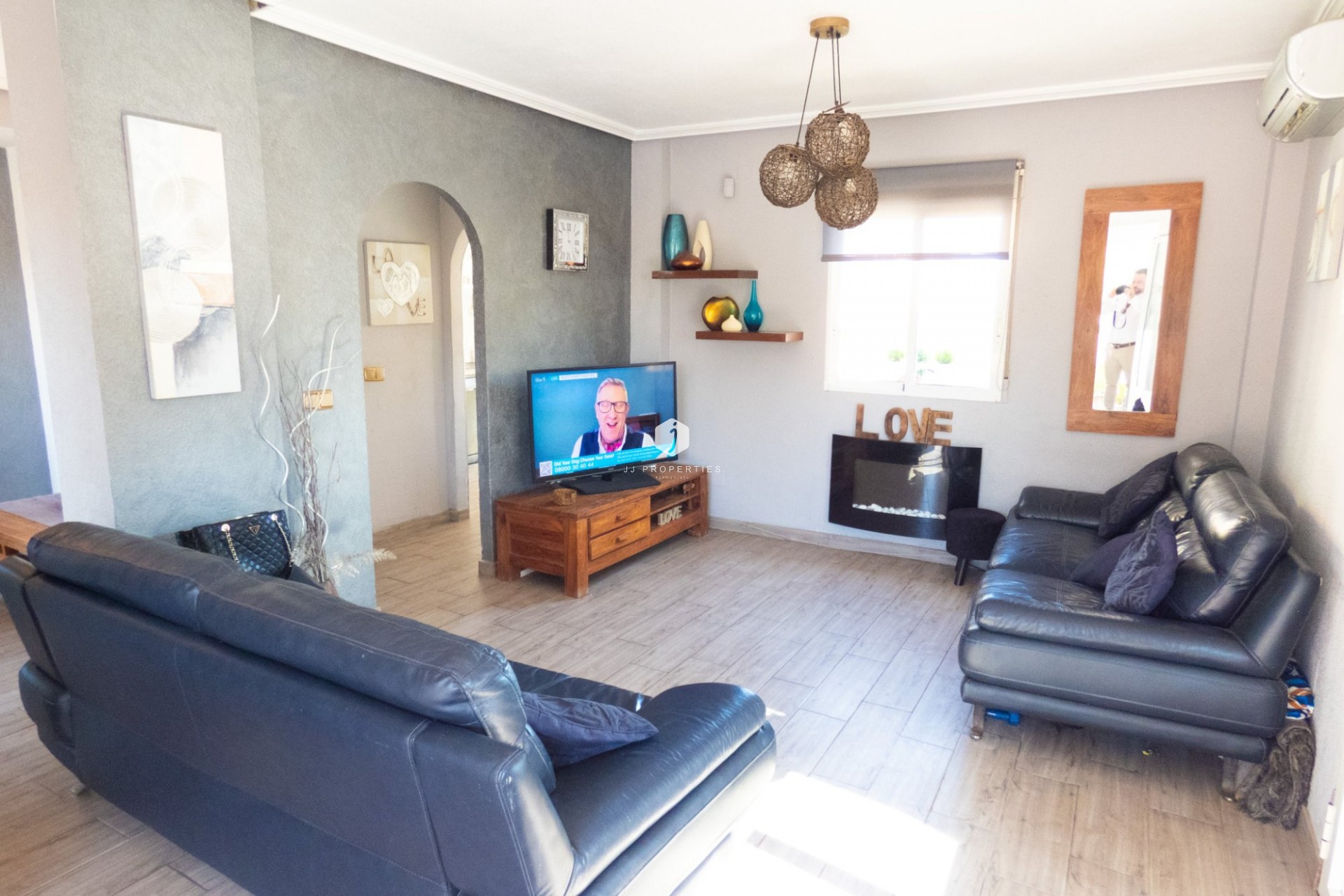 Tweedehands - Villa -
Playa Flamenca - Costa Blanca