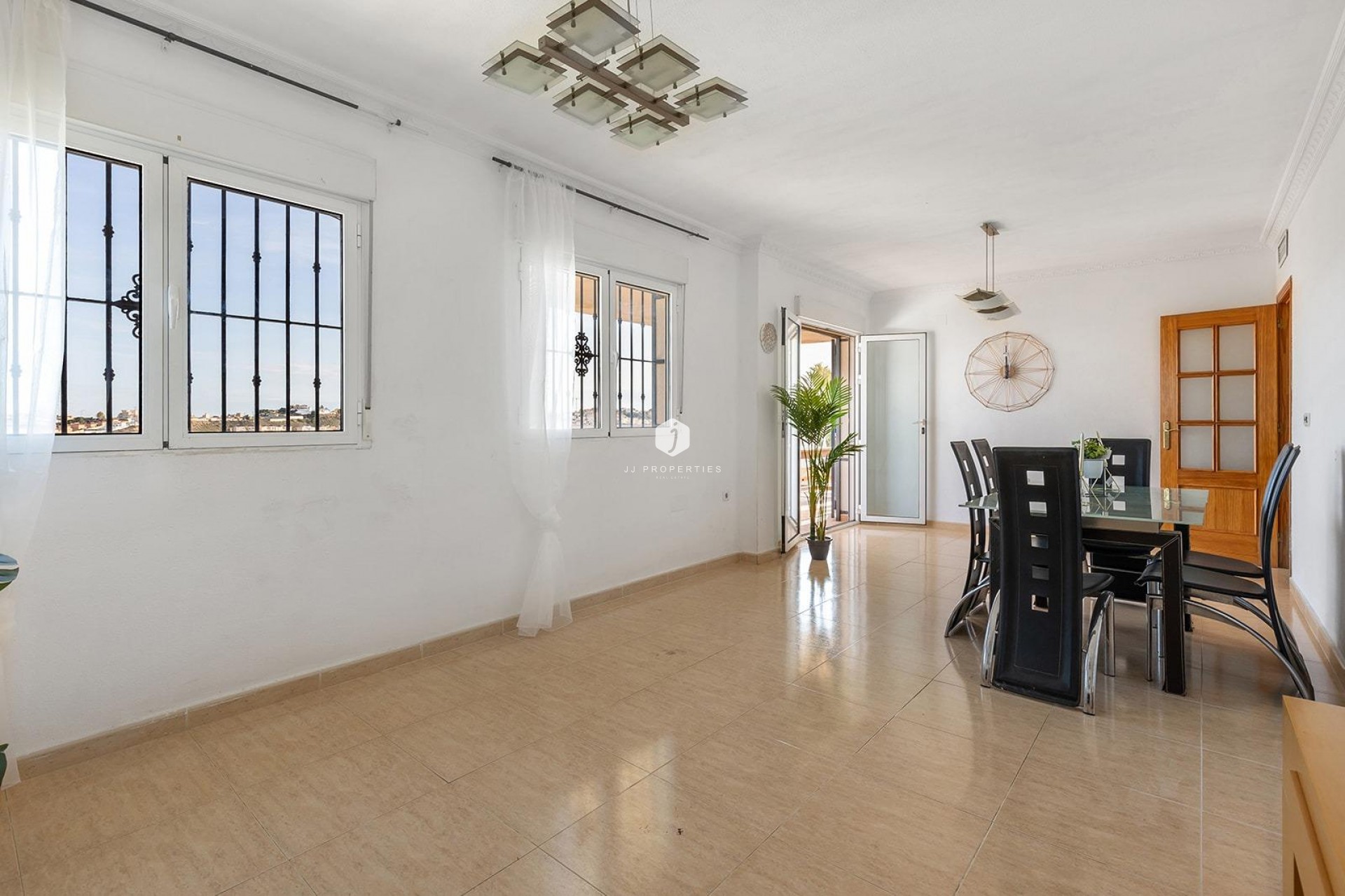 Tweedehands - Villa -
Rojales - Campo De Golf La Marquesa