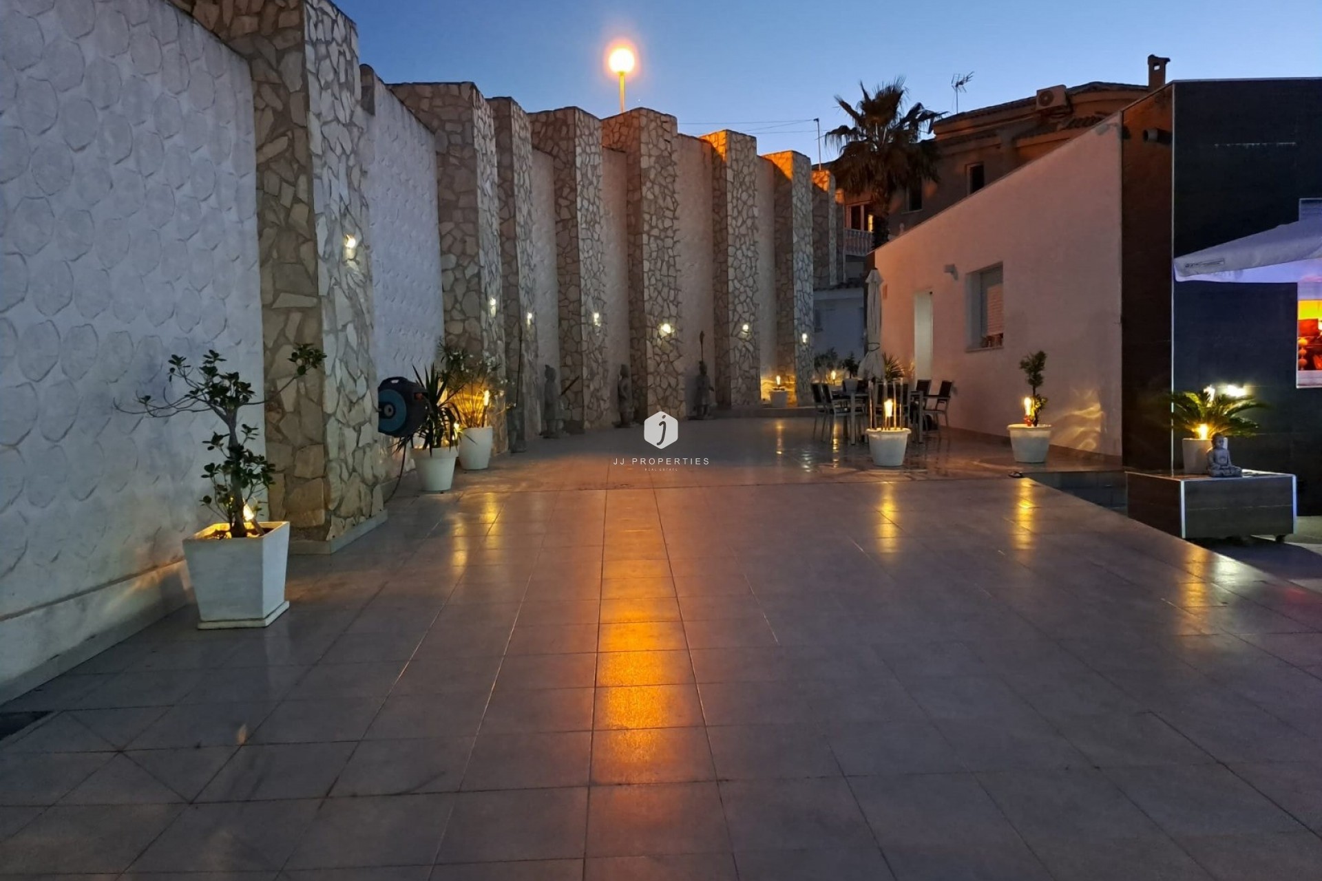 Tweedehands - Villa -
Rojales - Inland