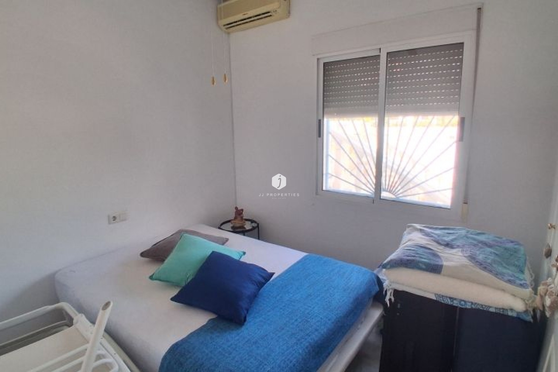 Tweedehands - Villa -
Rojales - Inland