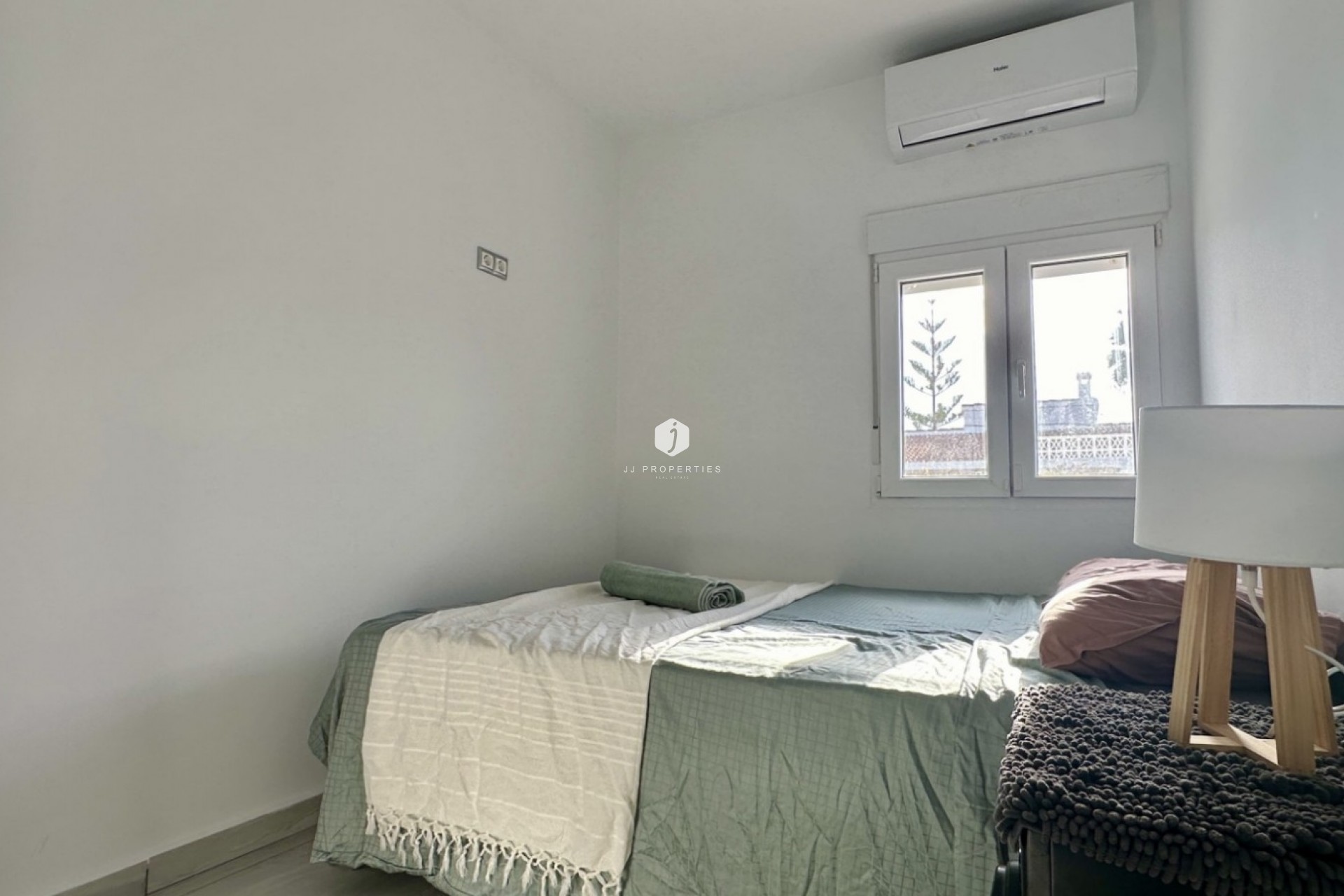 Tweedehands - Villa -
Rojales - Inland