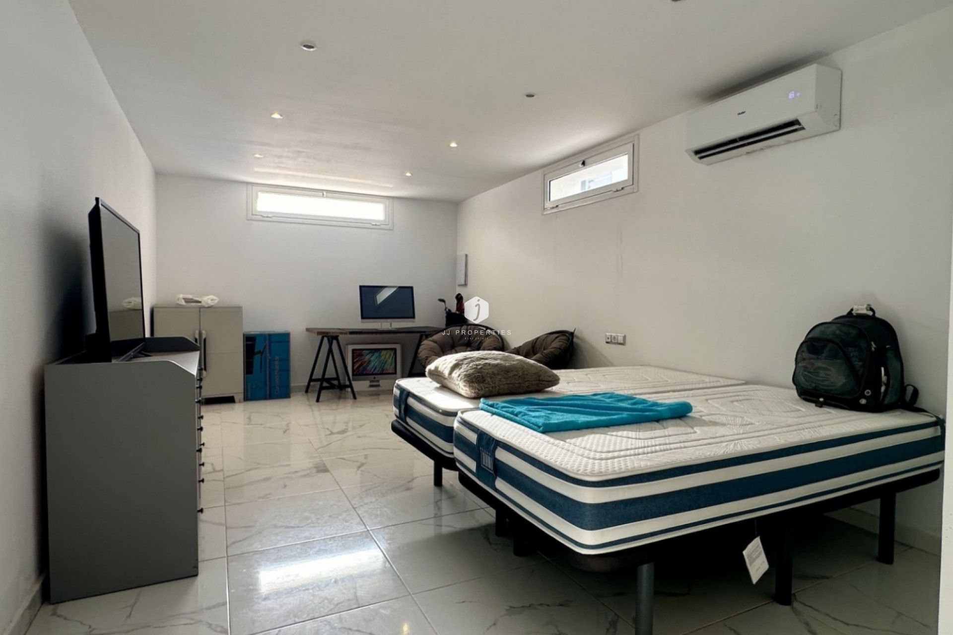 Tweedehands - Villa -
Rojales - Inland