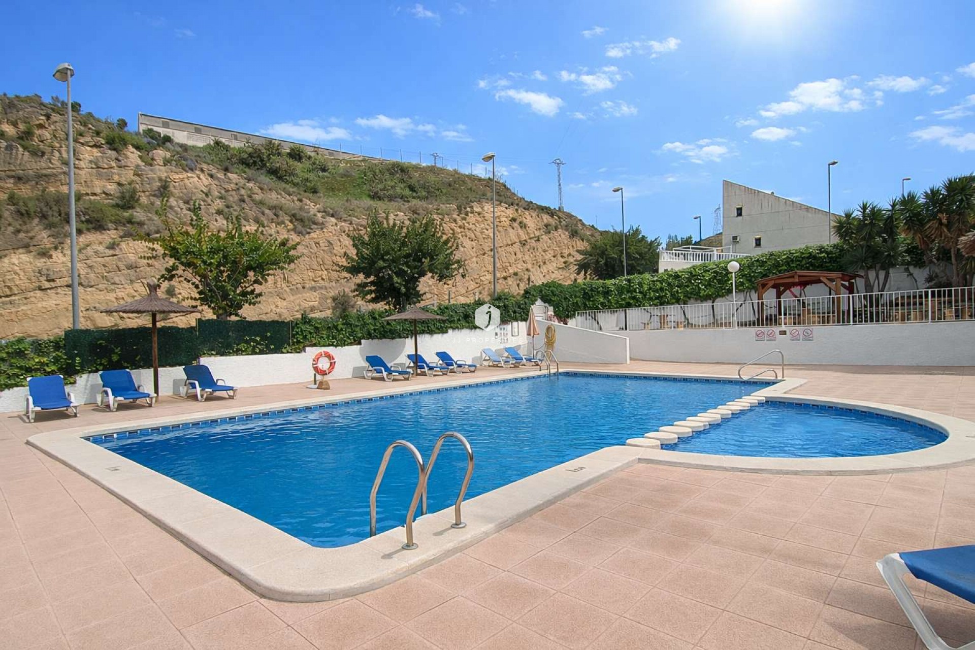 Tweedehands - Villa -
Rojales - Inland