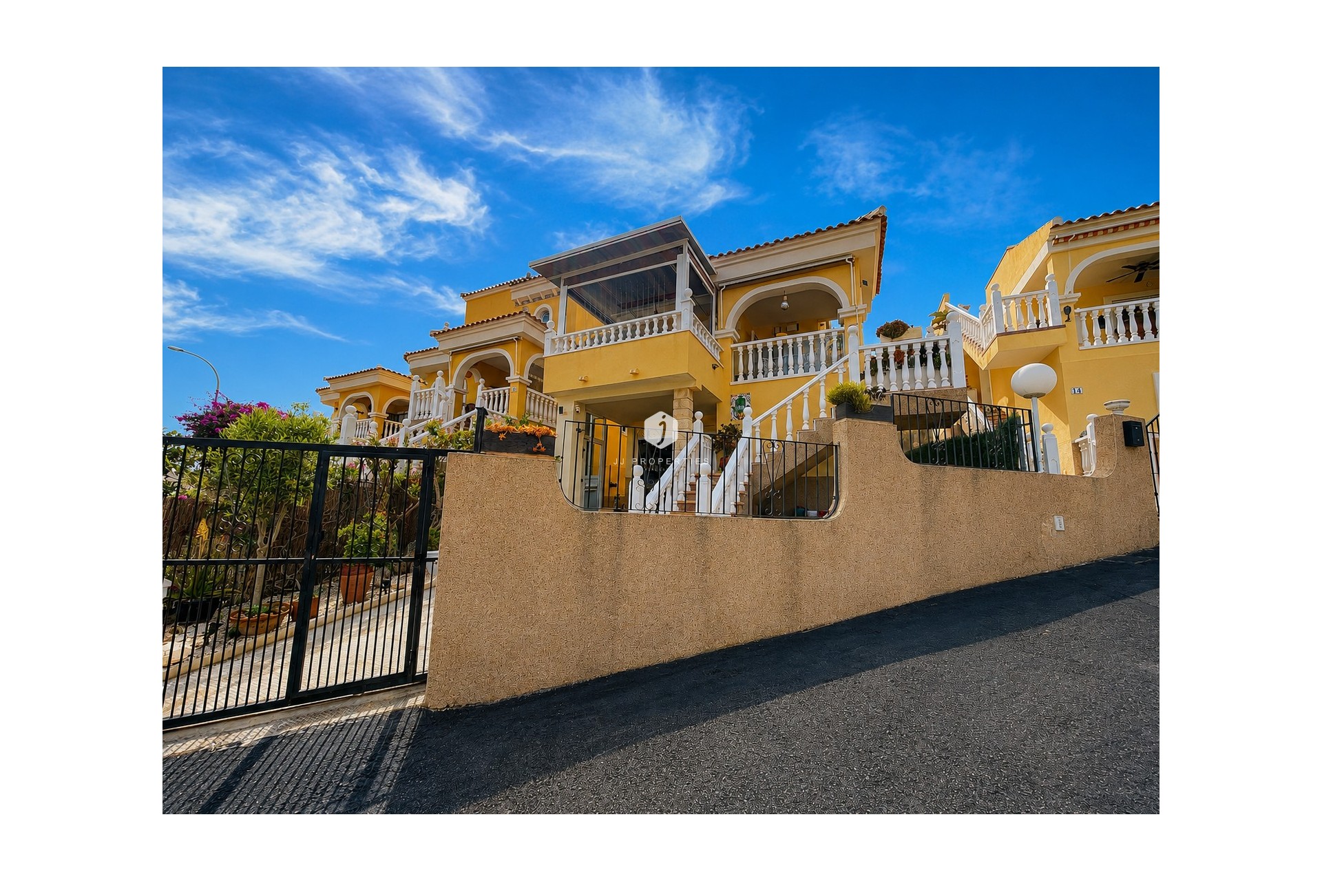 Tweedehands - Villa -
San Fulgencio - Costa Blanca