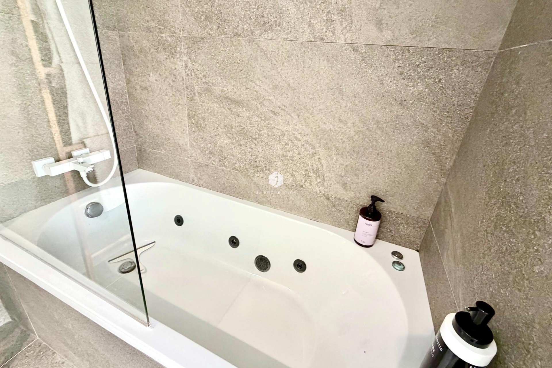 Tweedehands - Villa -
San Miguel de Salinas - Bellavista