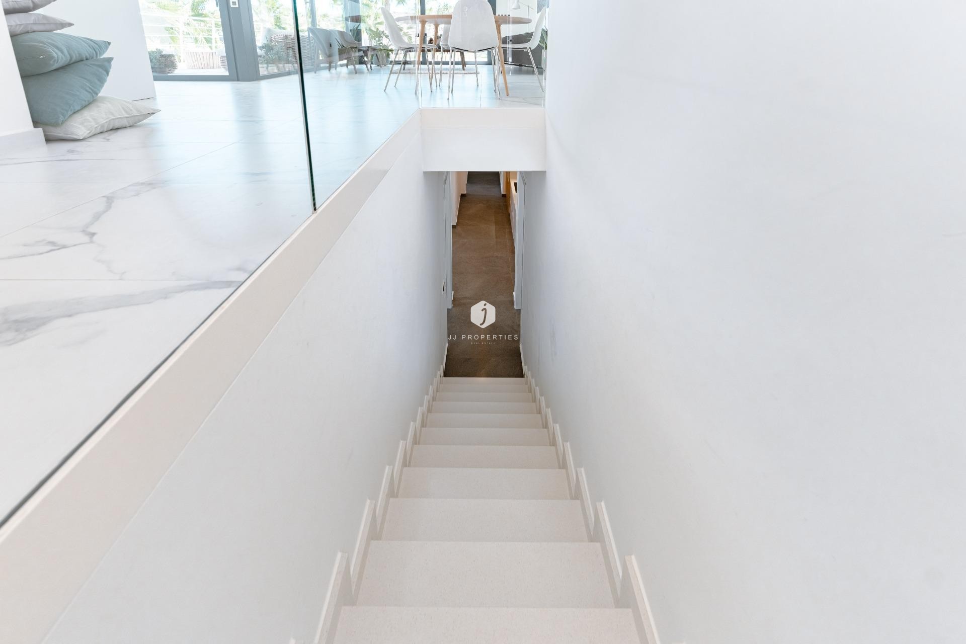 Tweedehands - Villa -
San Miguel de Salinas - Bellavista