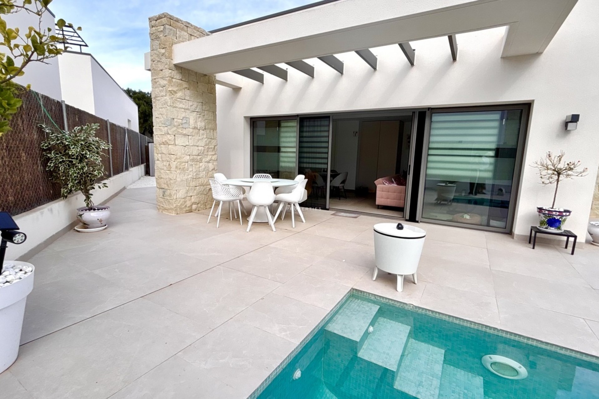 Tweedehands - Villa -
San Miguel de Salinas - Costa Blanca