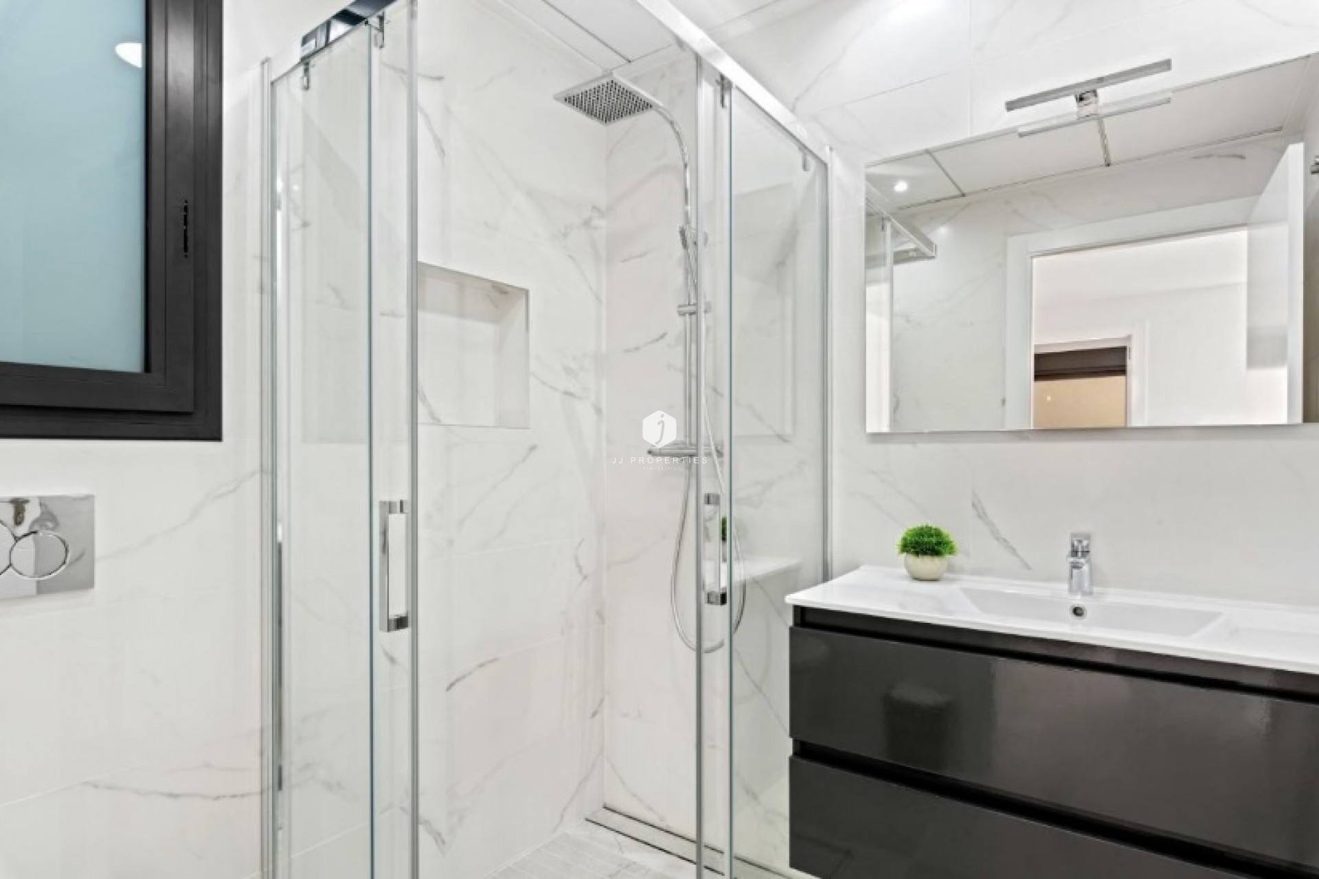 Tweedehands - Villa -
San Miguel de Salinas - Inland