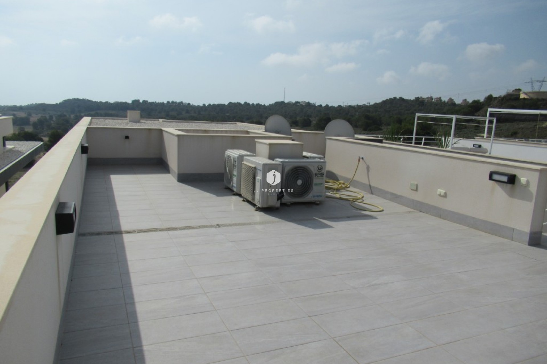 Tweedehands - Villa -
San Miguel de Salinas - Inland