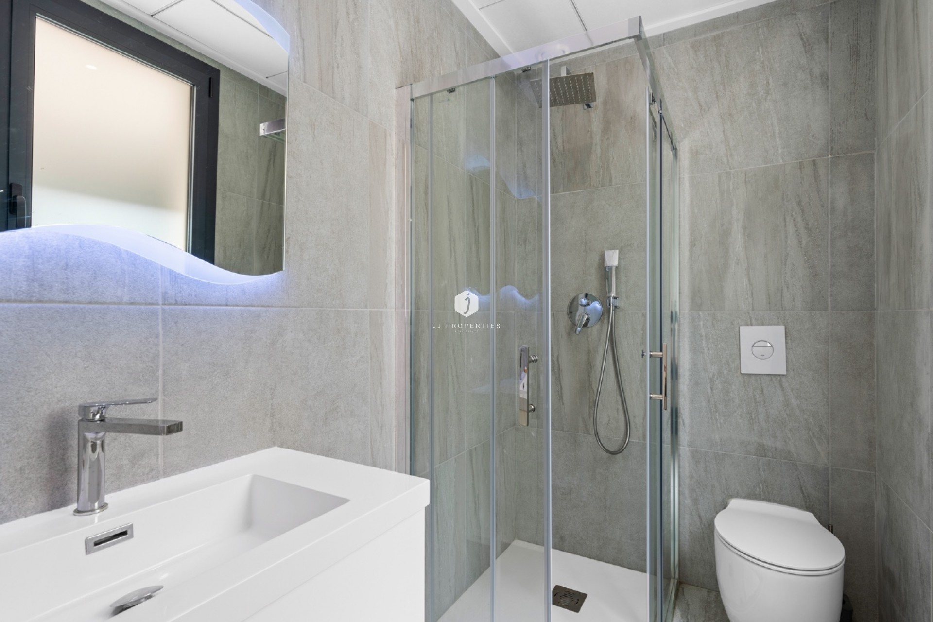 Tweedehands - Villa -
San Miguel de Salinas - Inland