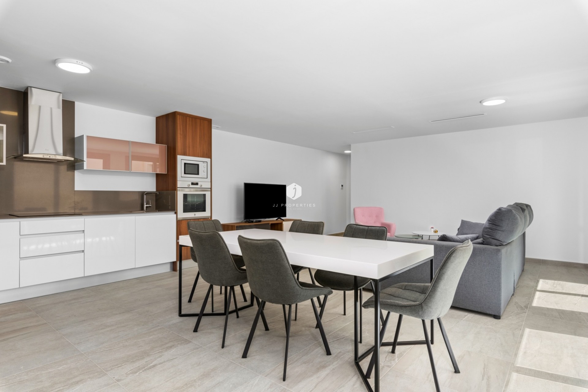 Tweedehands - Villa -
San Miguel de Salinas - Inland