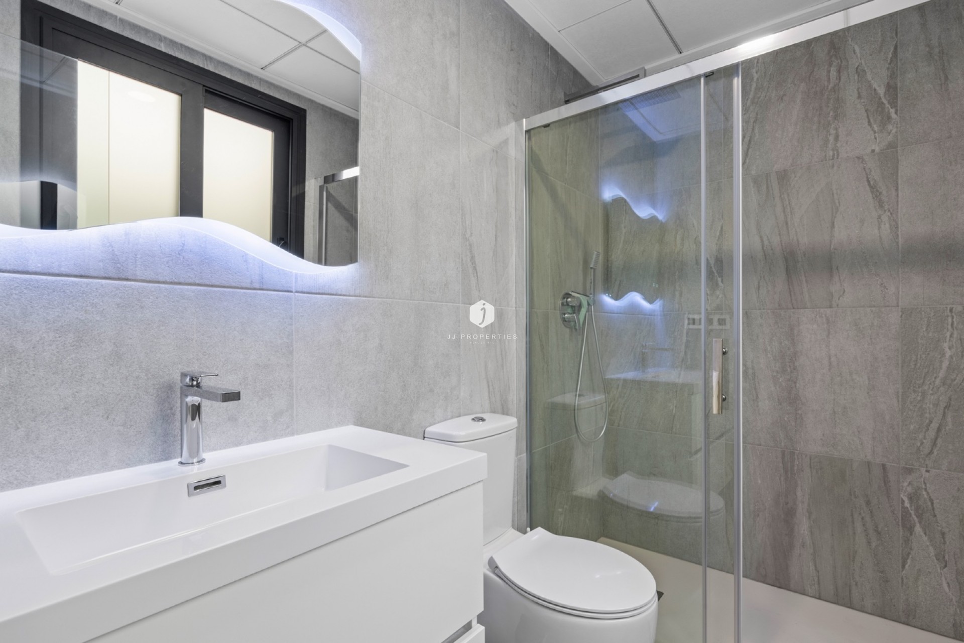 Tweedehands - Villa -
San Miguel de Salinas - Inland