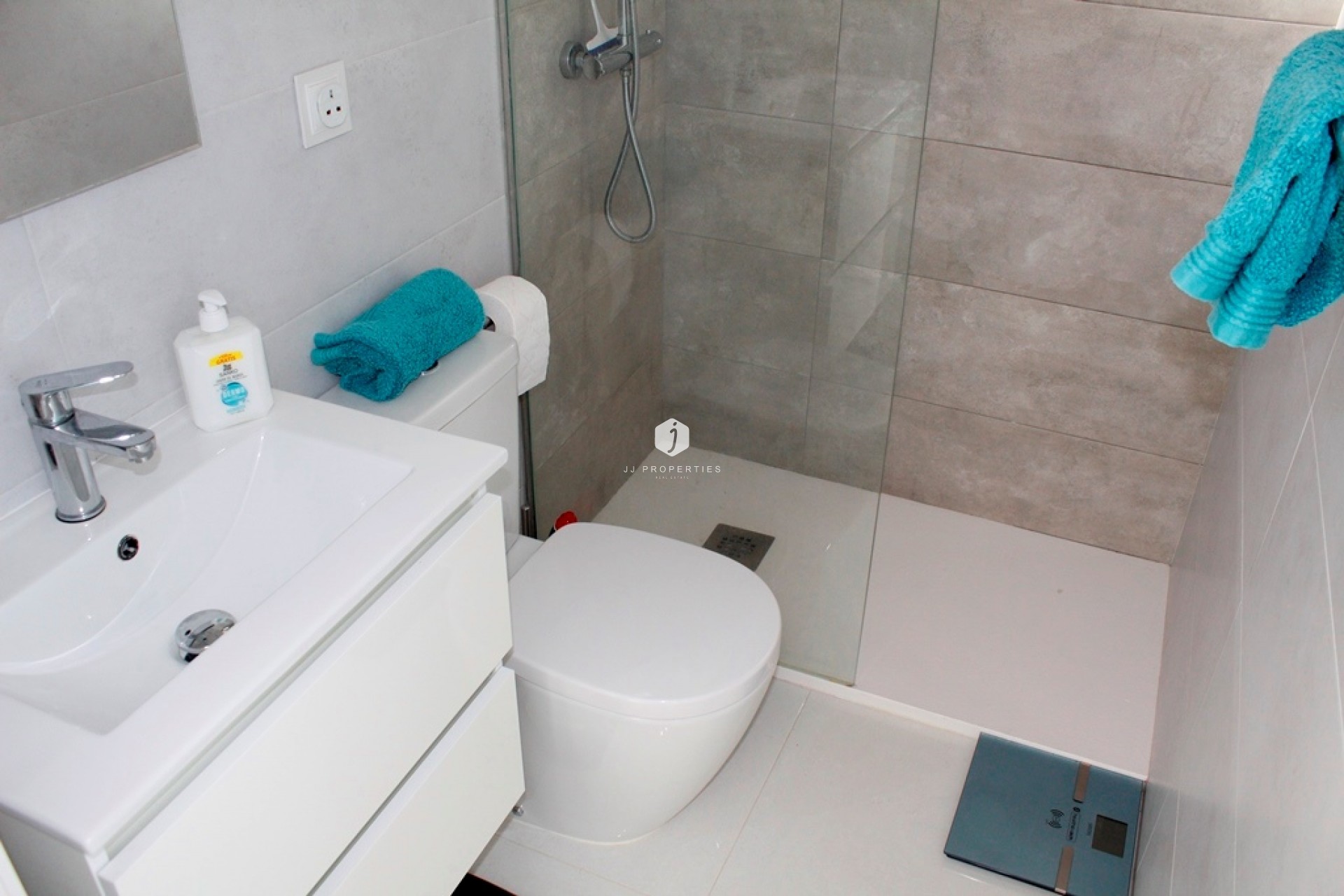 Tweedehands - Villa -
San Miguel de Salinas - Inland