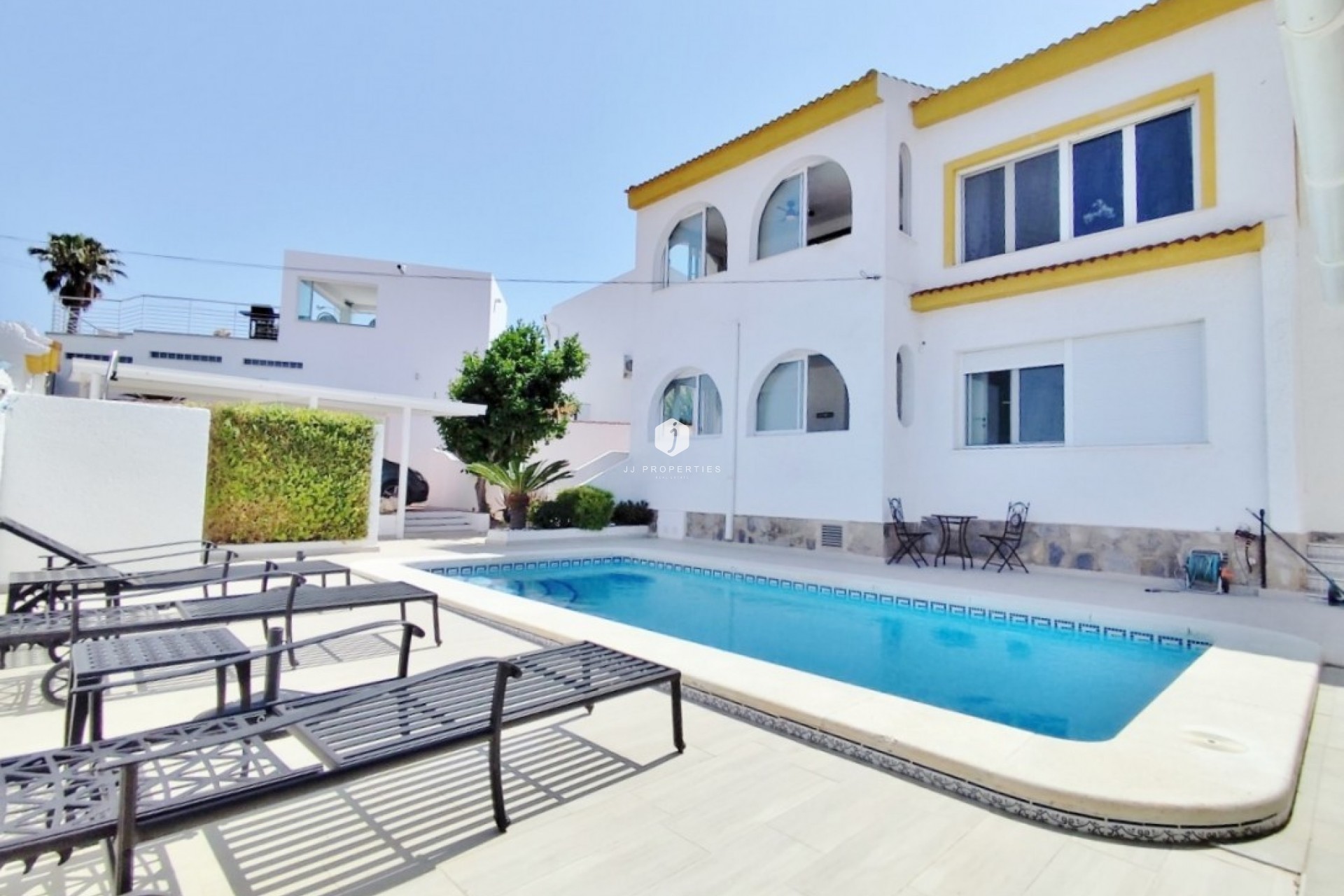 Tweedehands - Villa -
San Miguel de Salinas - Inland