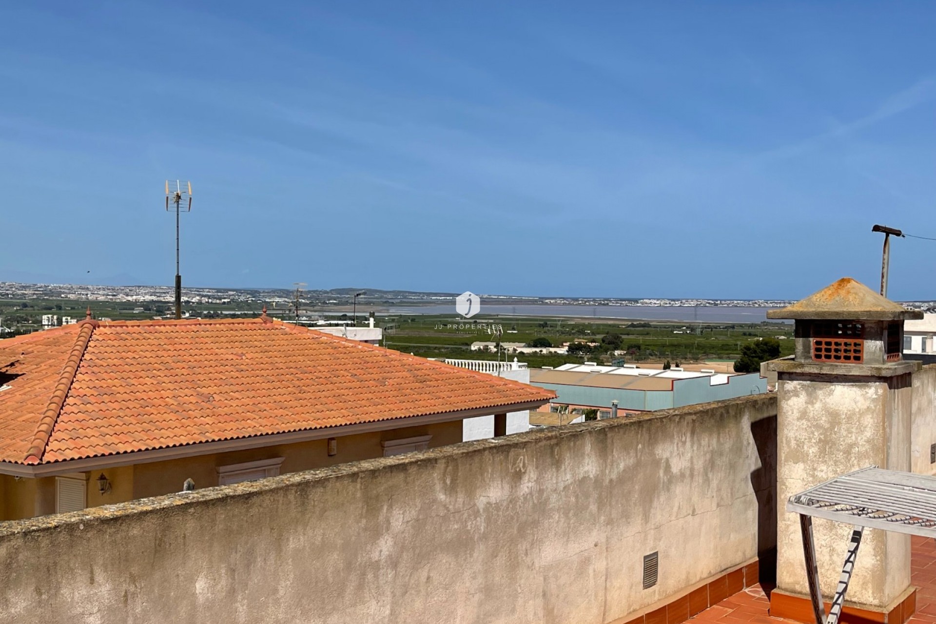 Tweedehands - Villa -
San Miguel de Salinas - Inland