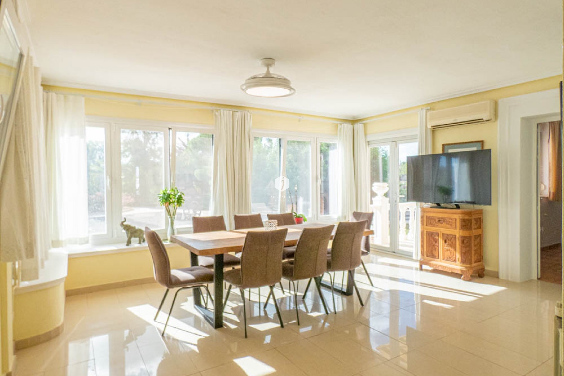 Tweedehands - Villa -
San Miguel de Salinas - Inland