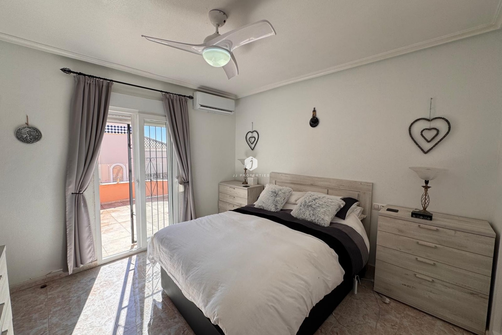 Tweedehands - Villa -
San Miguel de Salinas - Inland