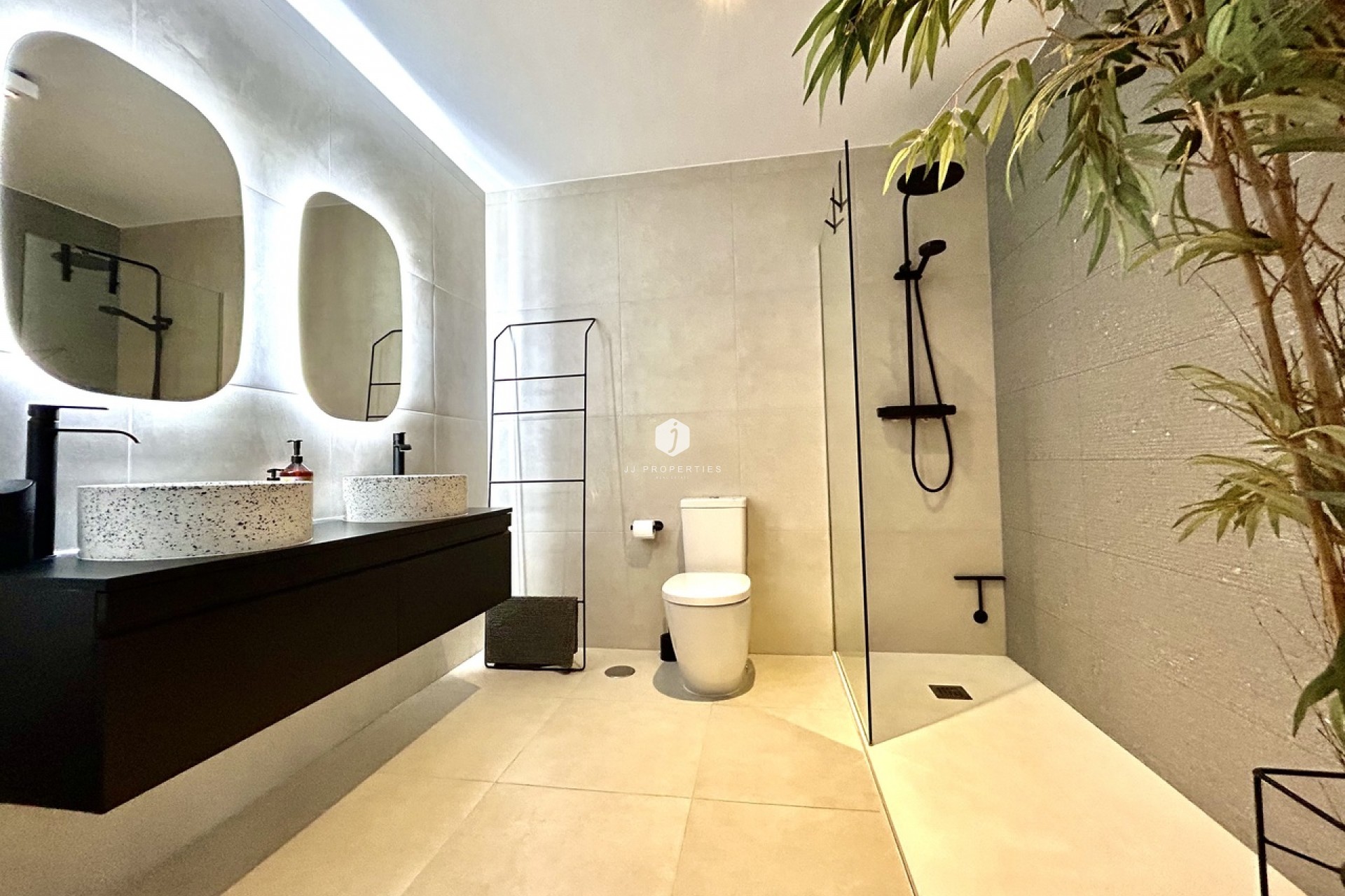 Tweedehands - Villa -
San Miguel de Salinas - Inland