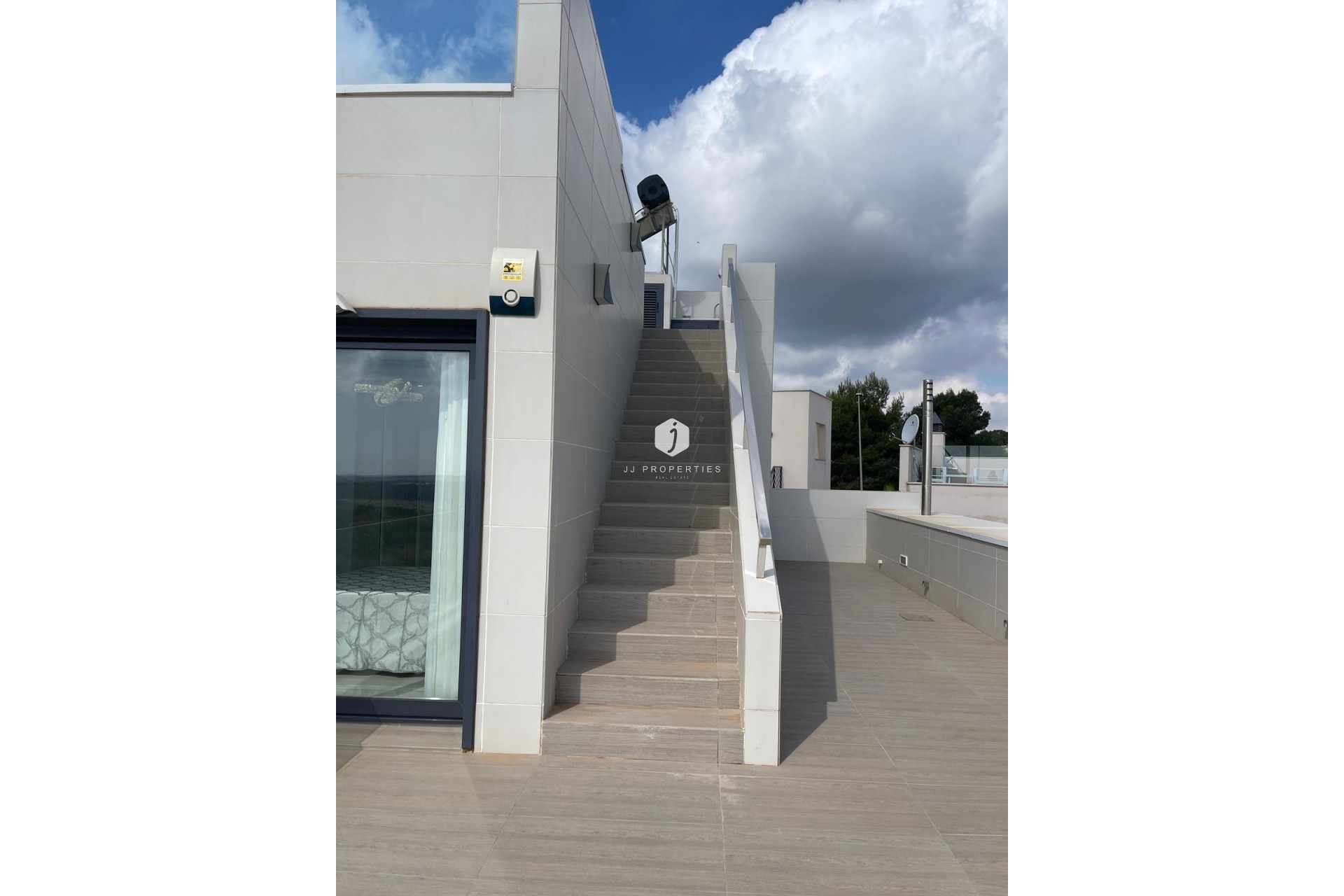 Tweedehands - Villa -
San Miguel de Salinas - Inland