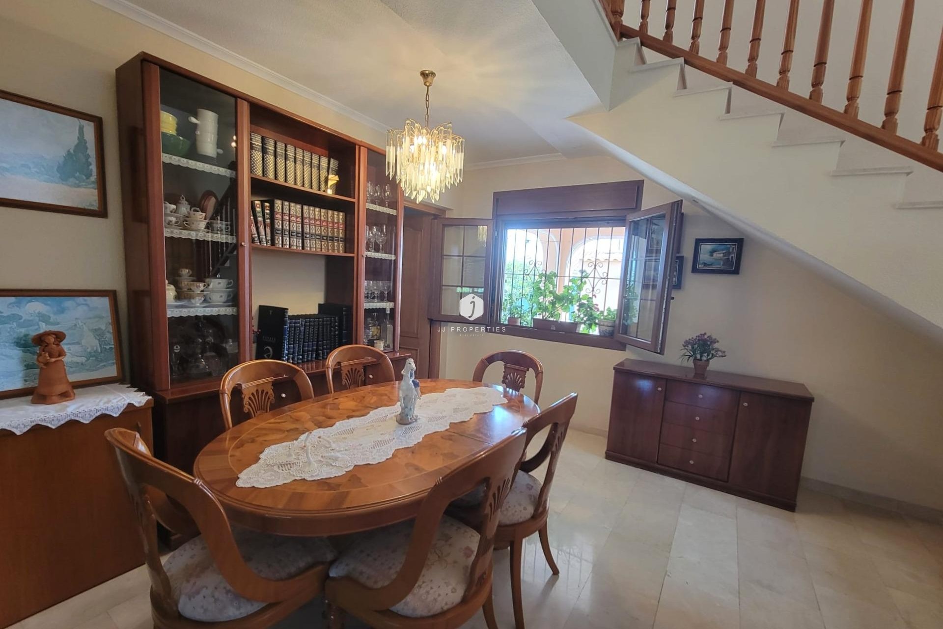 Tweedehands - Villa -
Torrevieja - aguas nuevas