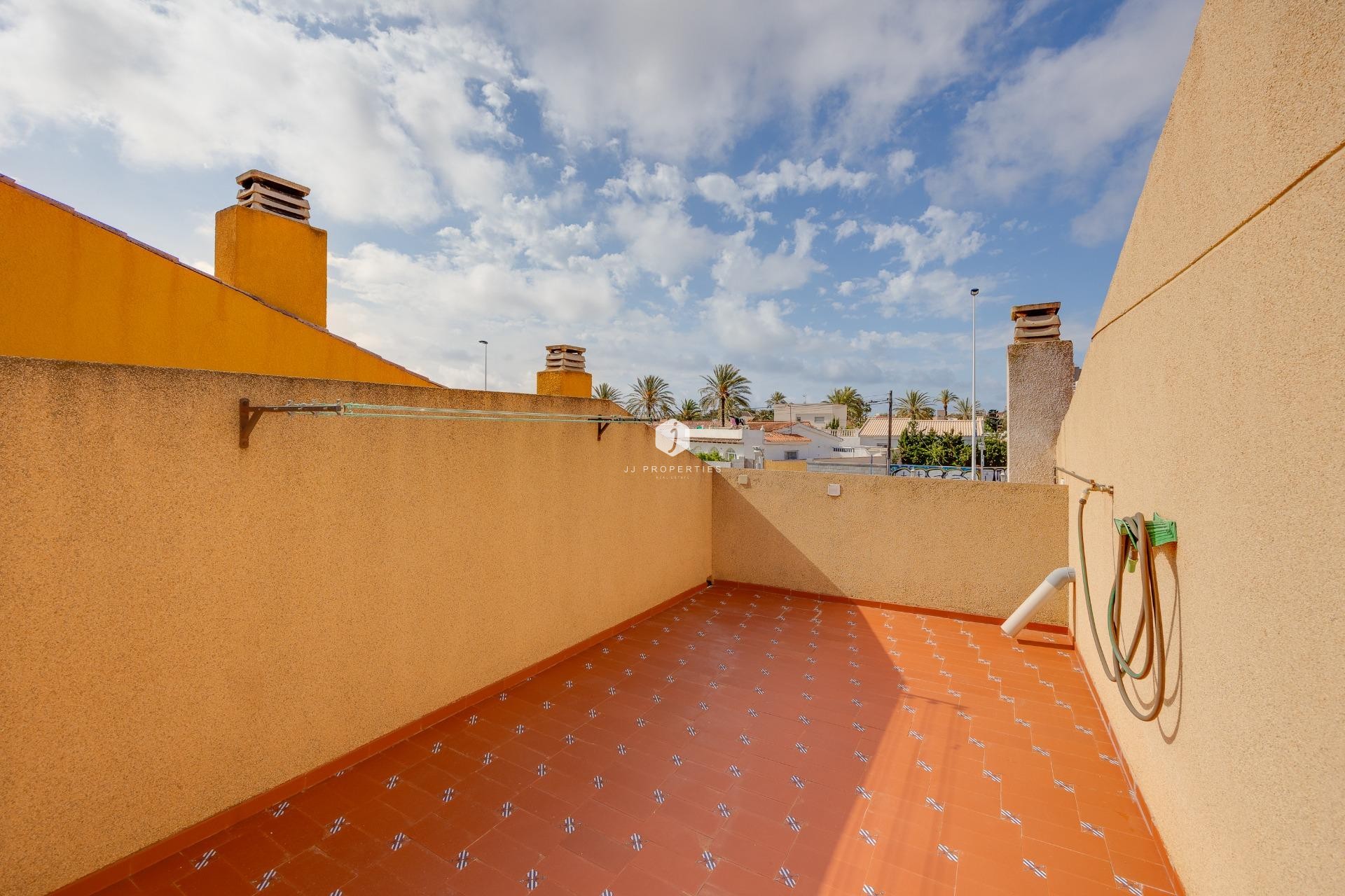 Tweedehands - Villa -
Torrevieja - aguas nuevas