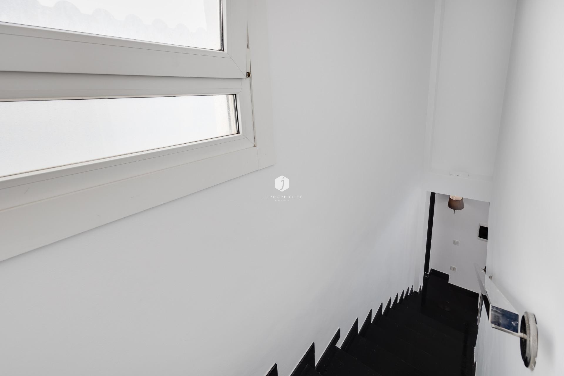 Tweedehands - Villa -
Torrevieja - aguas nuevas