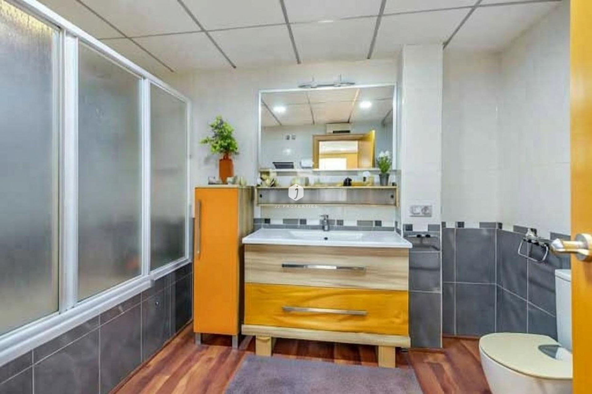 Tweedehands - Villa -
Torrevieja - aguas nuevas